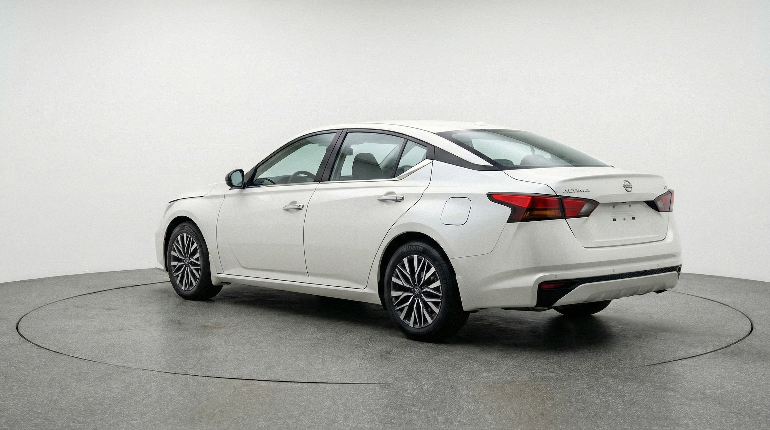 Thumbnail: 2025 Nissan Altima - 6