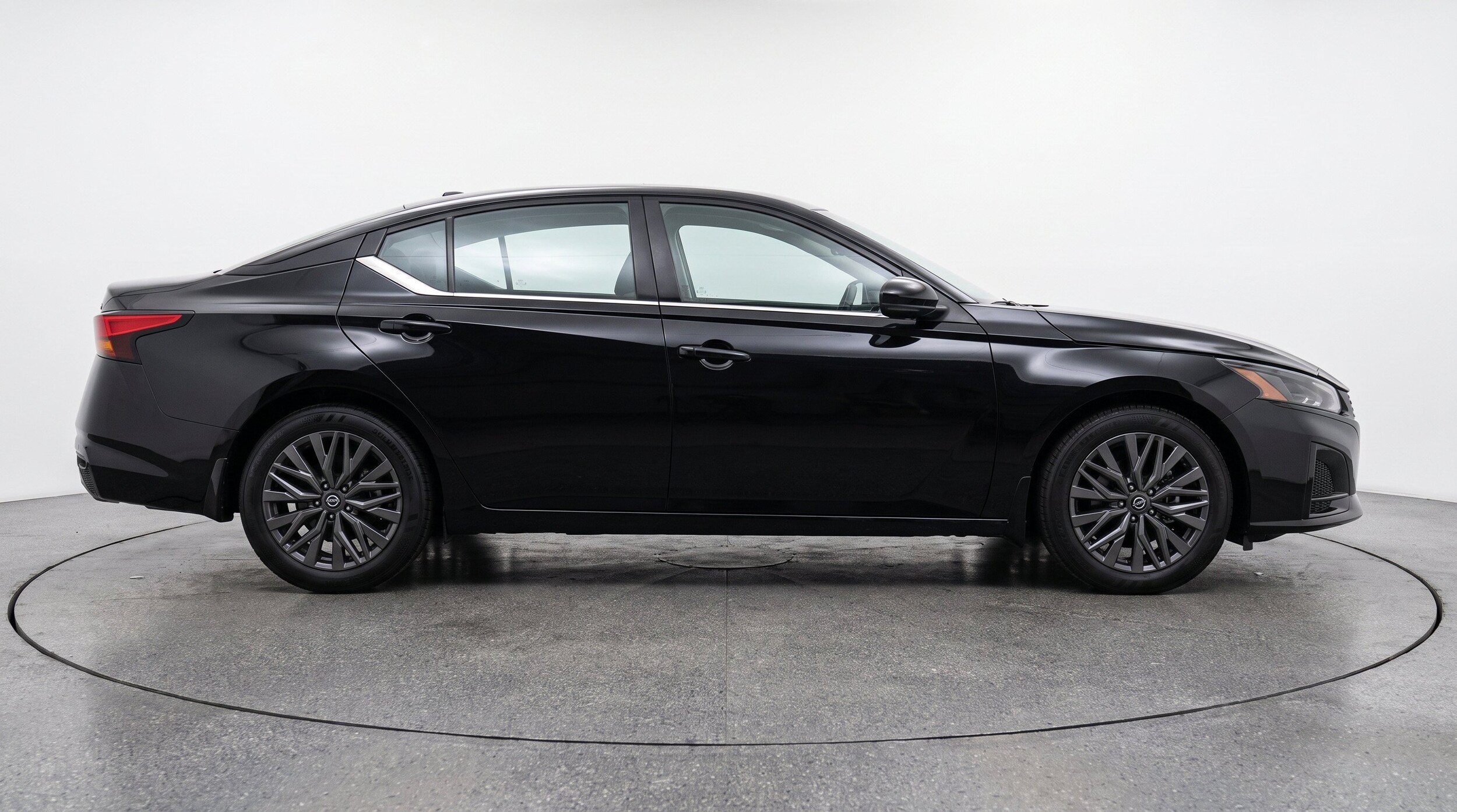 Thumbnail: 2025 Nissan Altima - 11