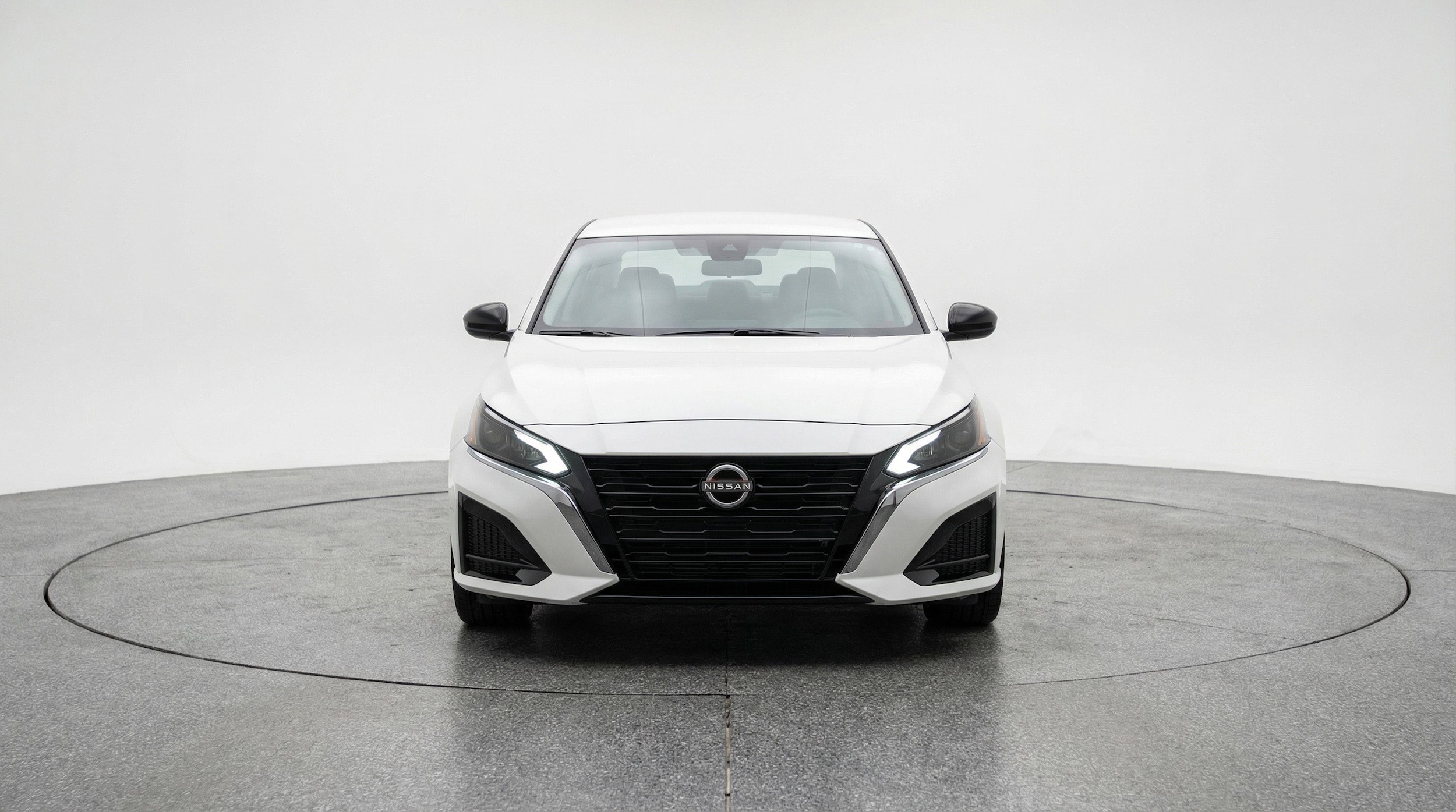 Thumbnail: 2025 Nissan Altima - 2