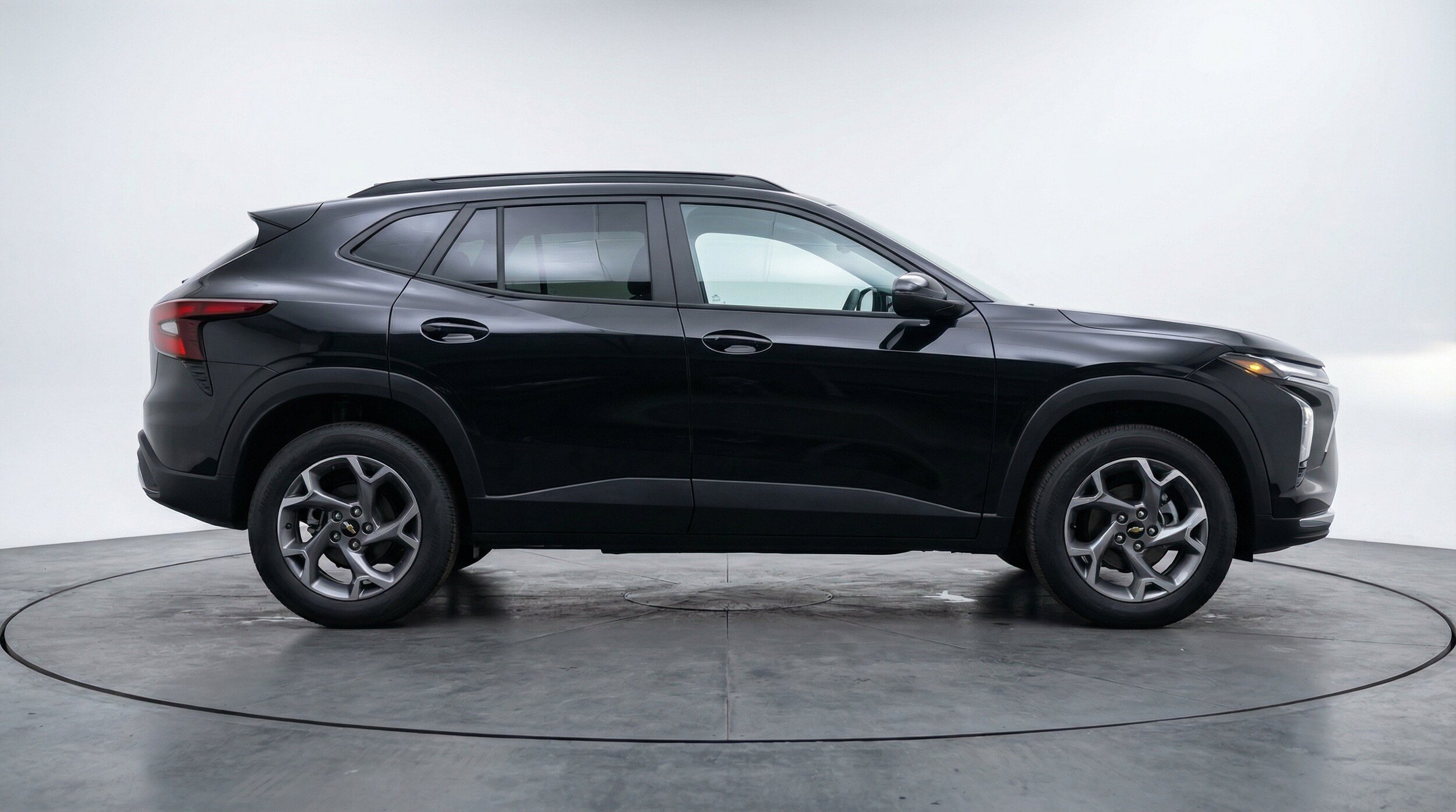Thumbnail: 2025 Chevrolet Trax - 11