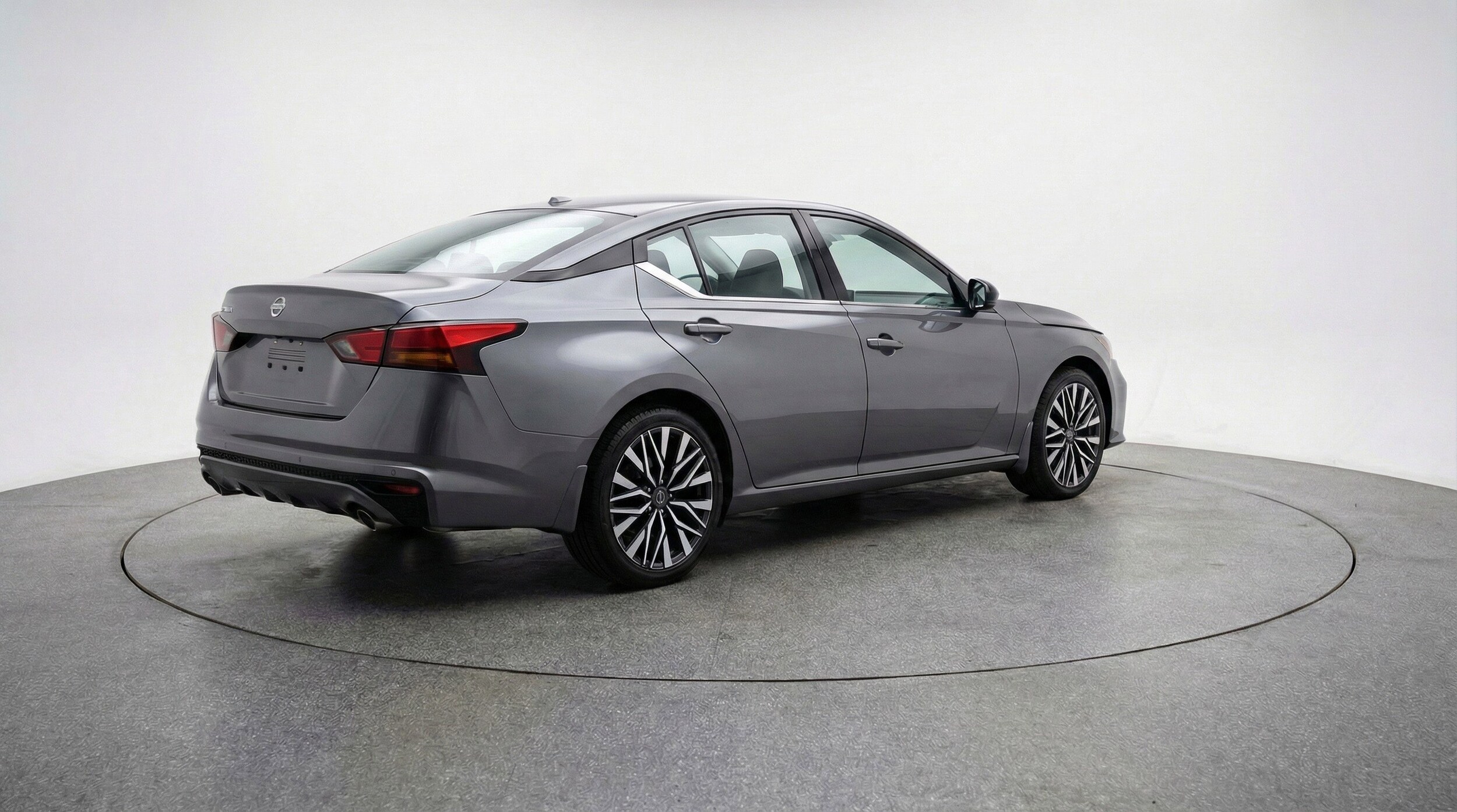 Thumbnail: 2025 Nissan Altima - 9