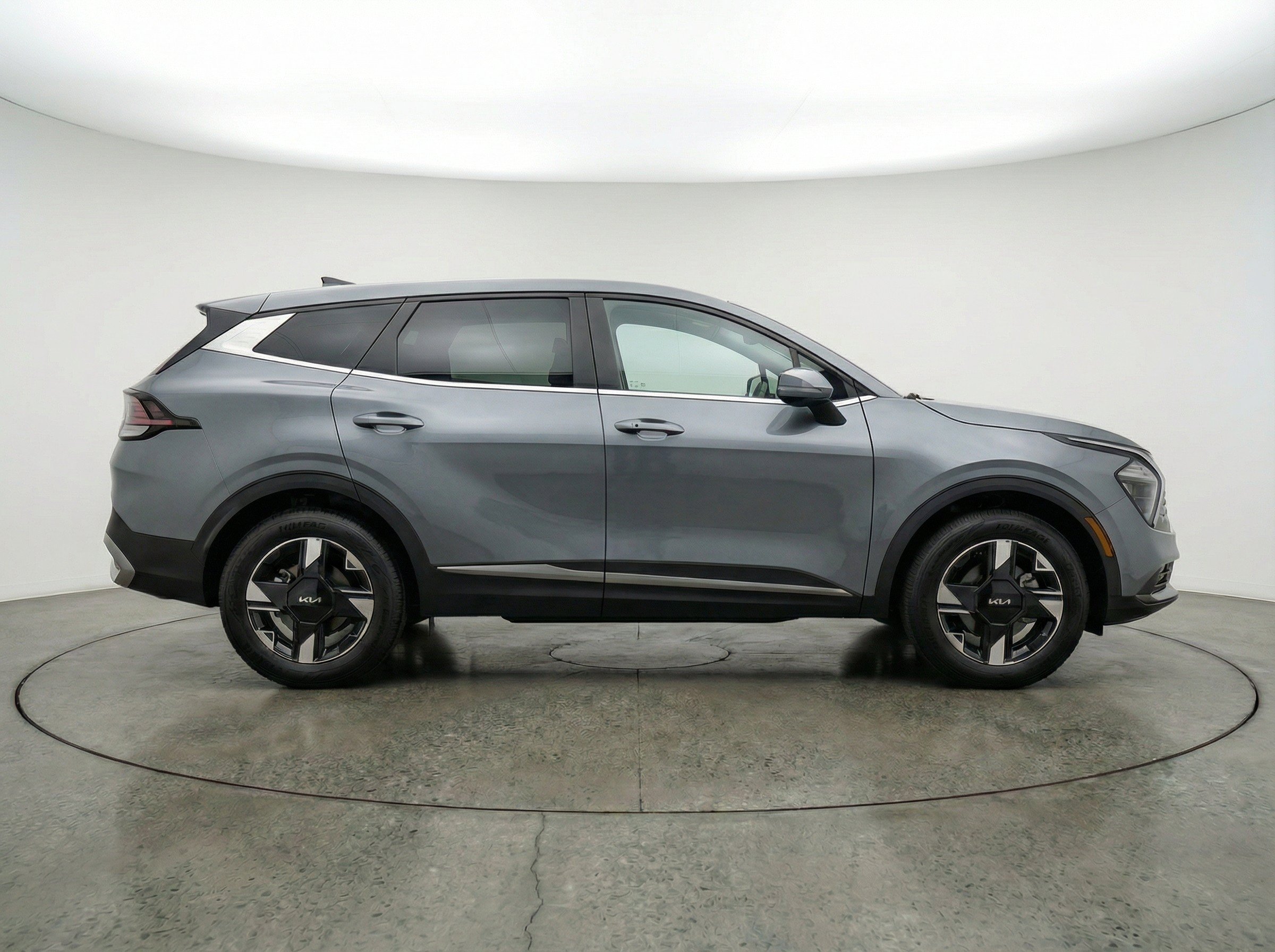Thumbnail: 2026 Kia Sportage - 10
