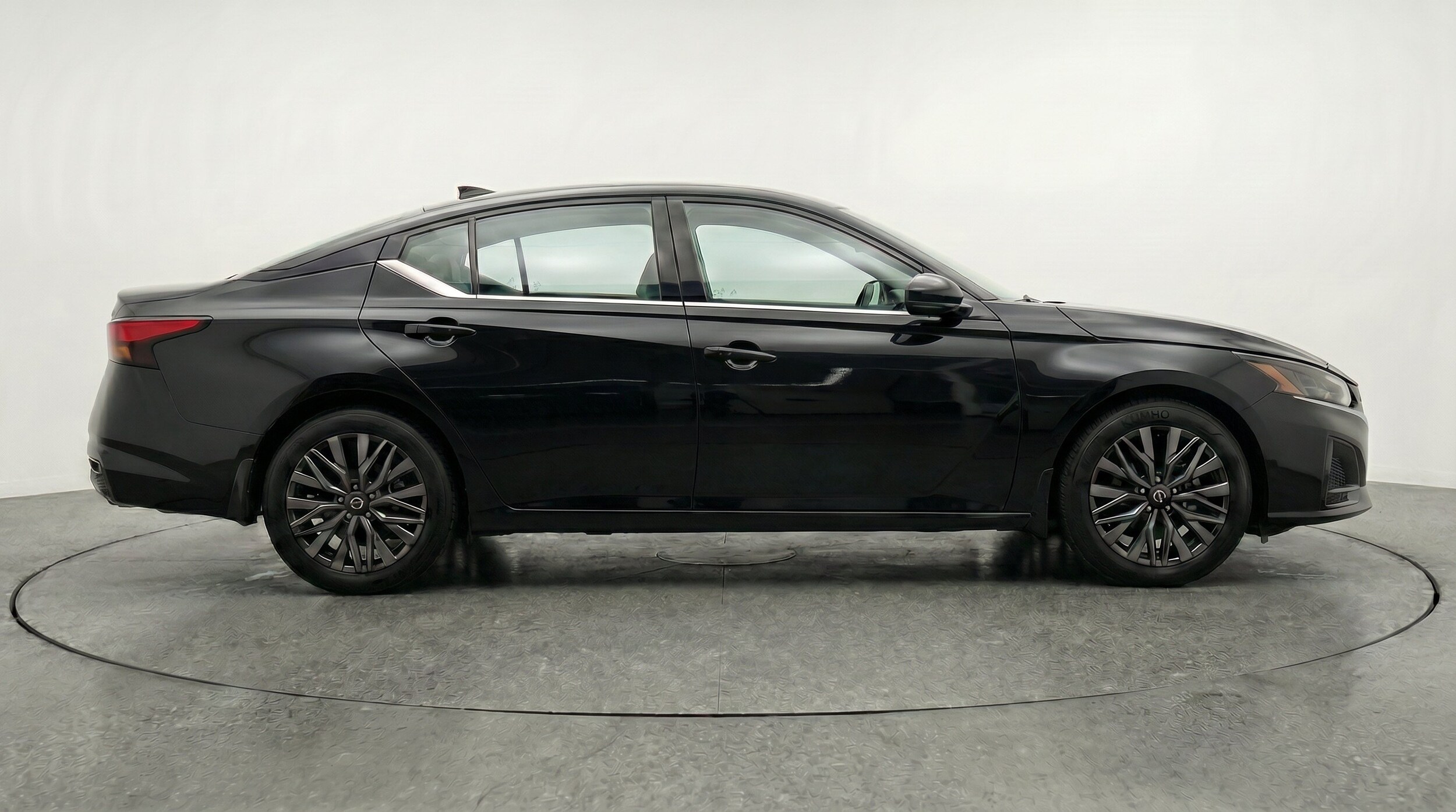 Thumbnail: 2026 Nissan Altima - 11
