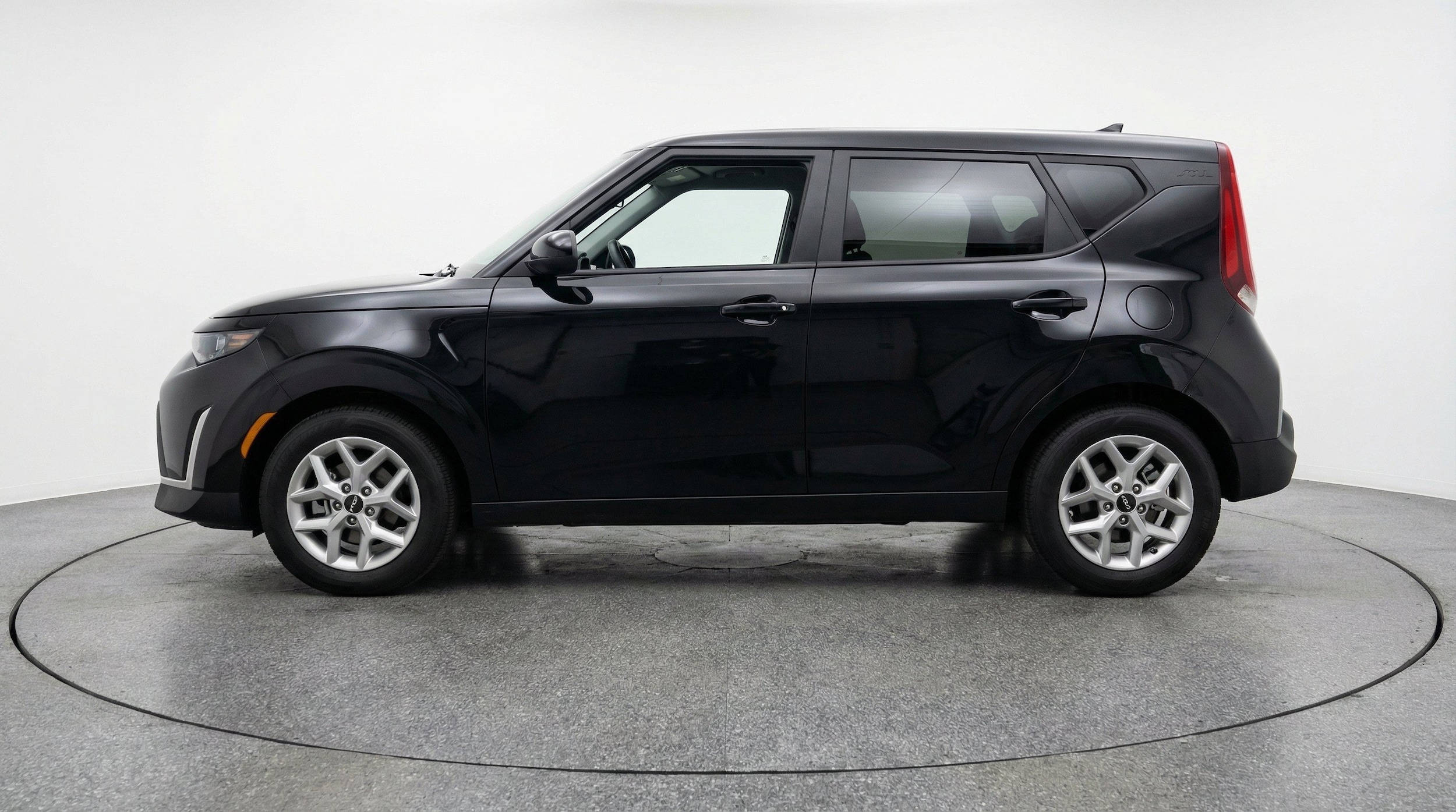 Thumbnail: 2025 Kia Soul - 5