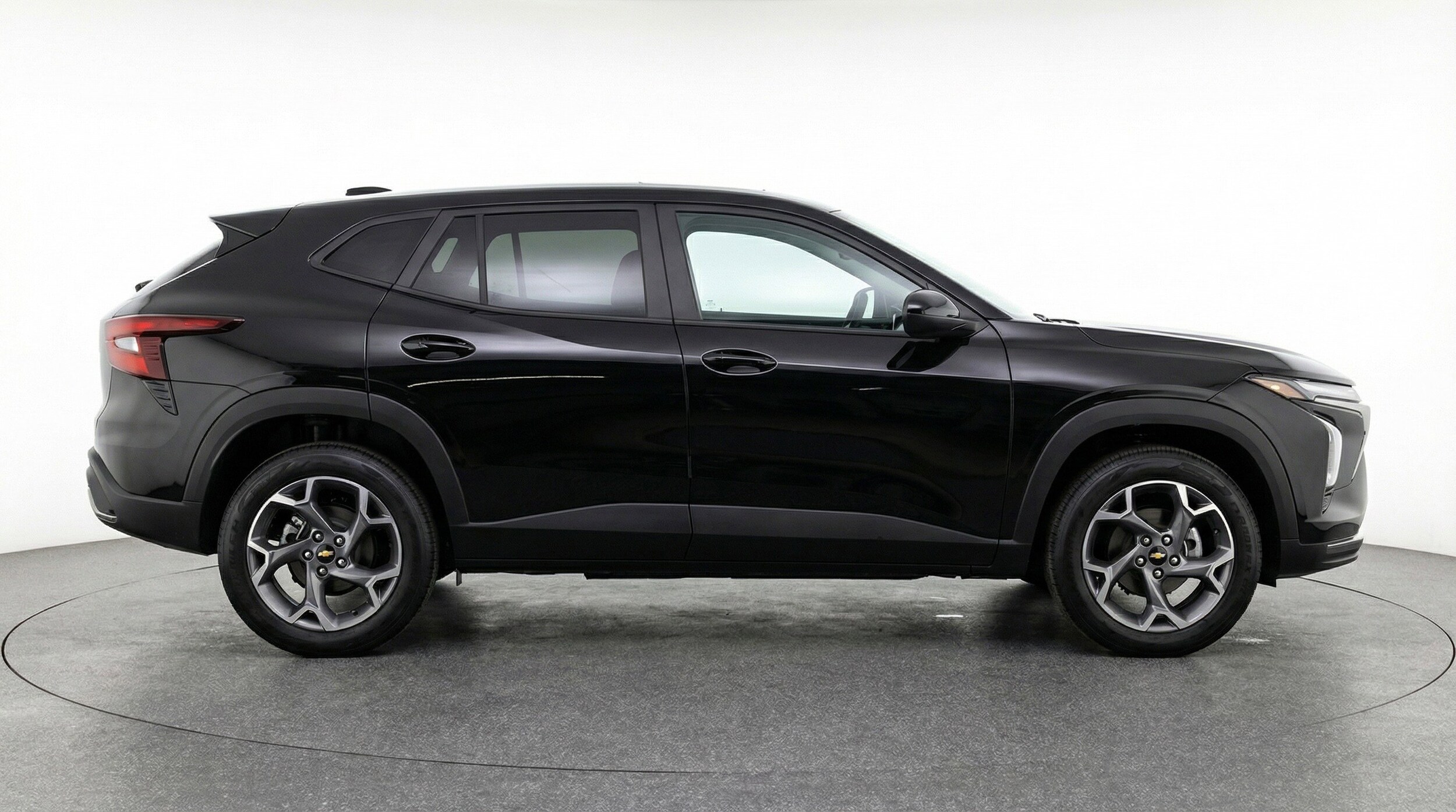 Thumbnail: 2025 Chevrolet Trax - 11