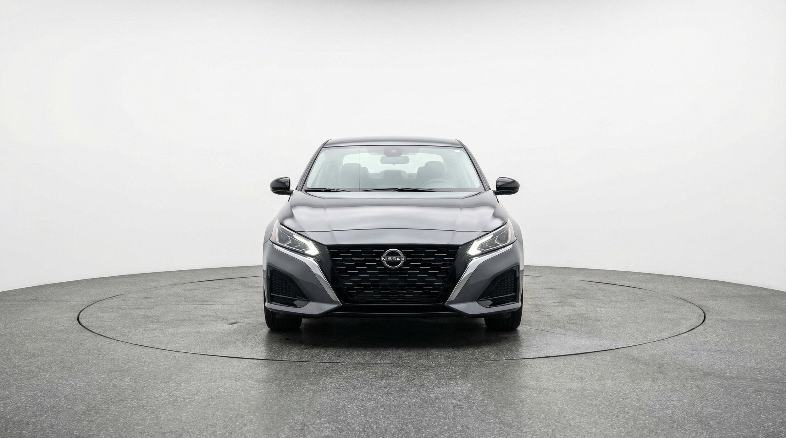 Thumbnail: 2025 Nissan Altima - 2