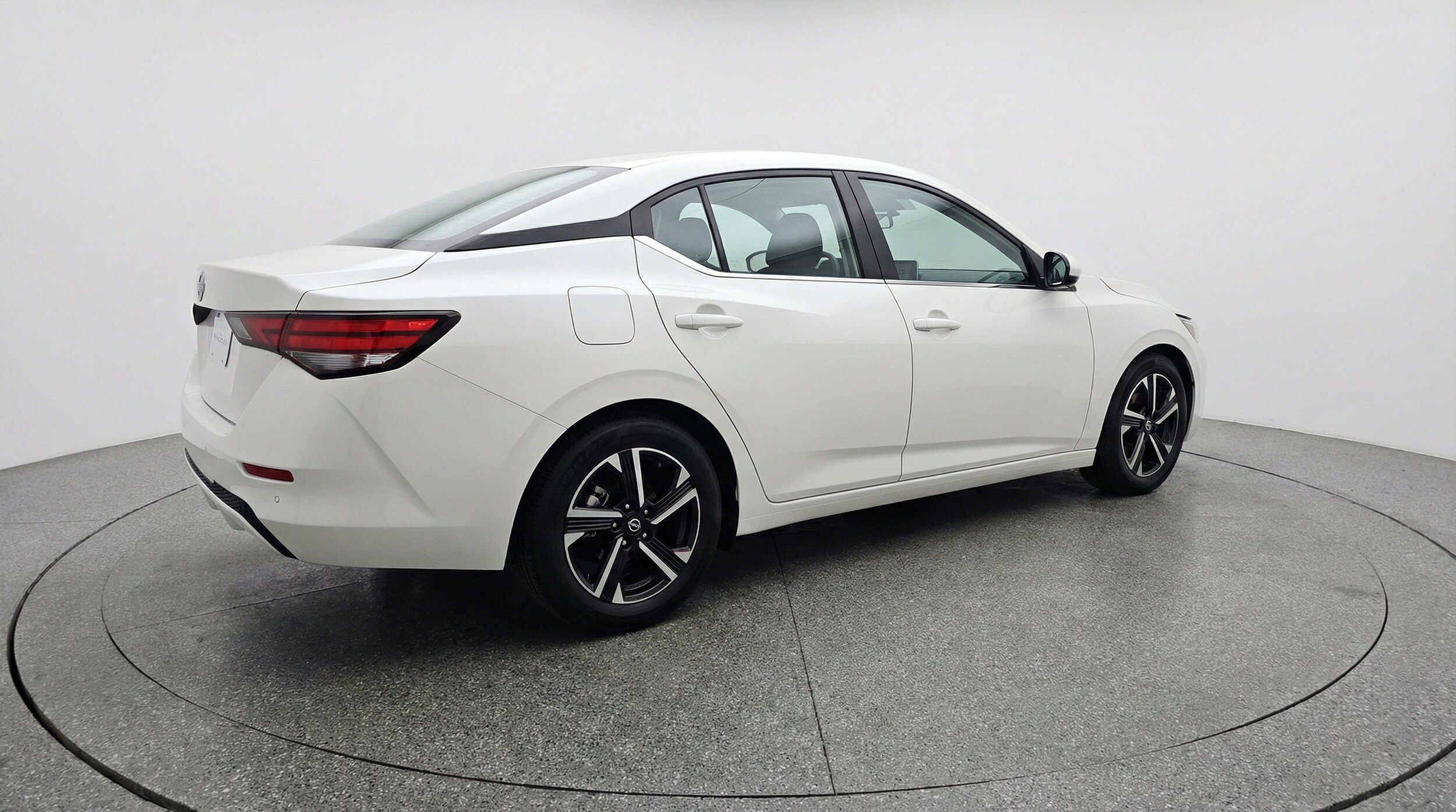 Thumbnail: 2025 Nissan Sentra - 9
