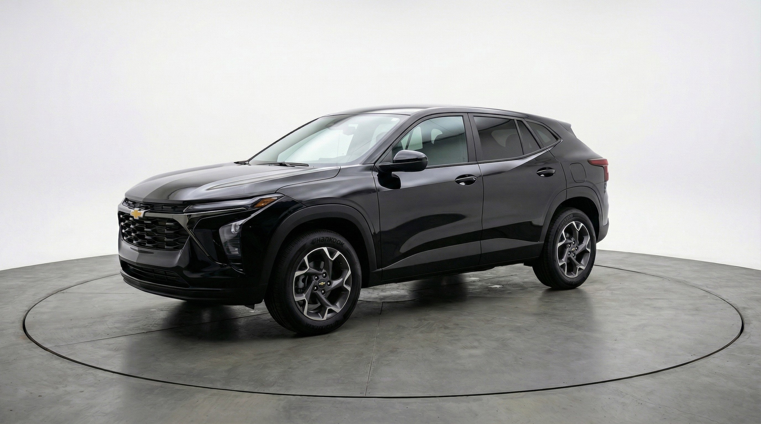 Thumbnail: 2025 Chevrolet Trax - 3