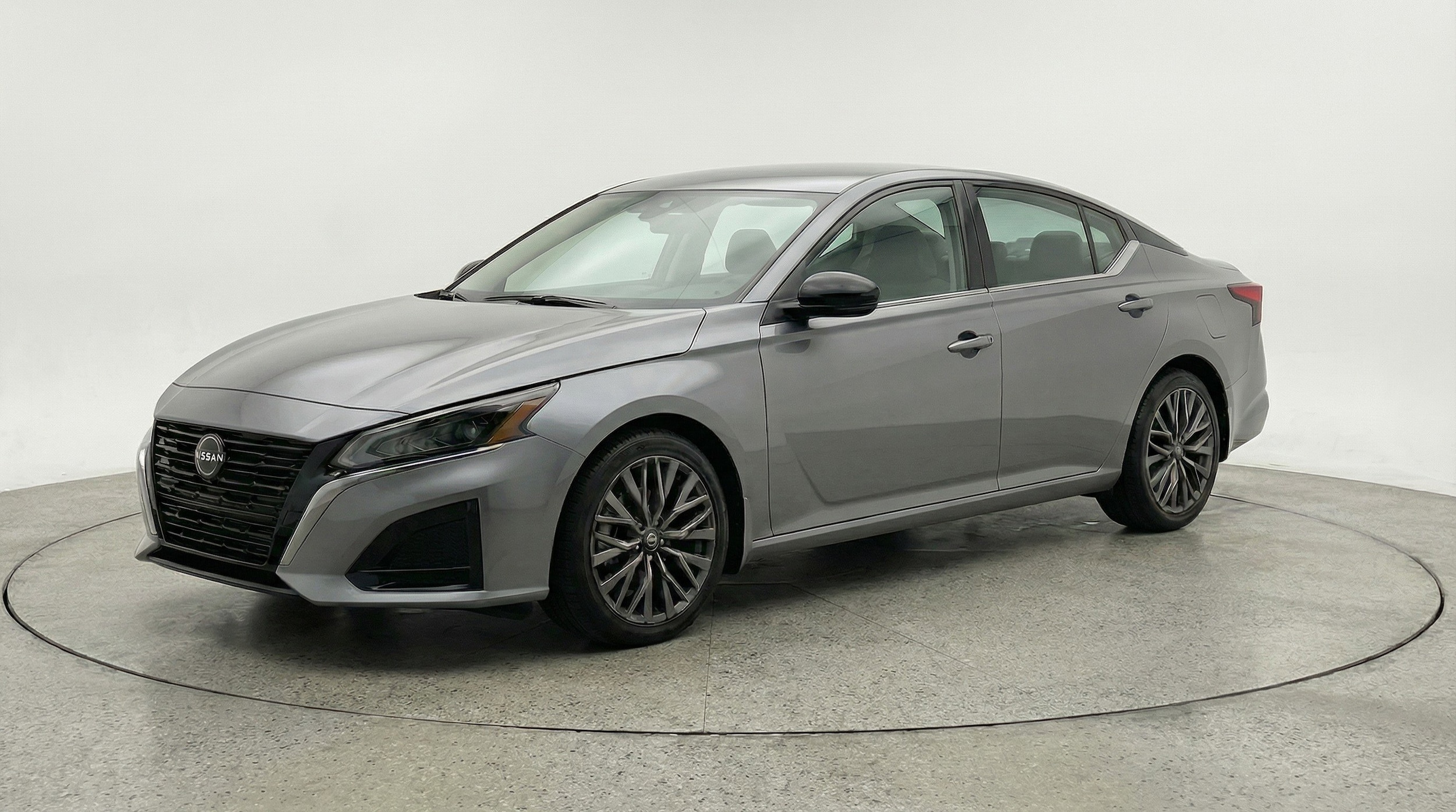 Thumbnail: 2025 Nissan Altima - 3