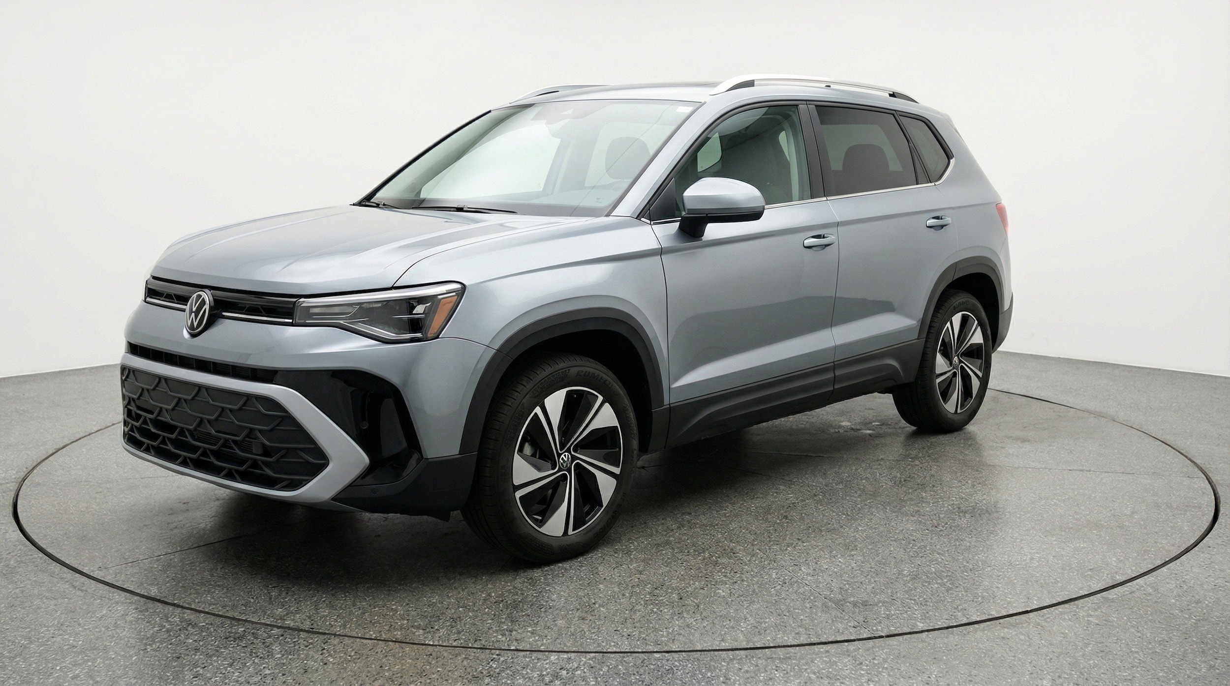 Thumbnail: 2026 Volkswagen Taos - 3