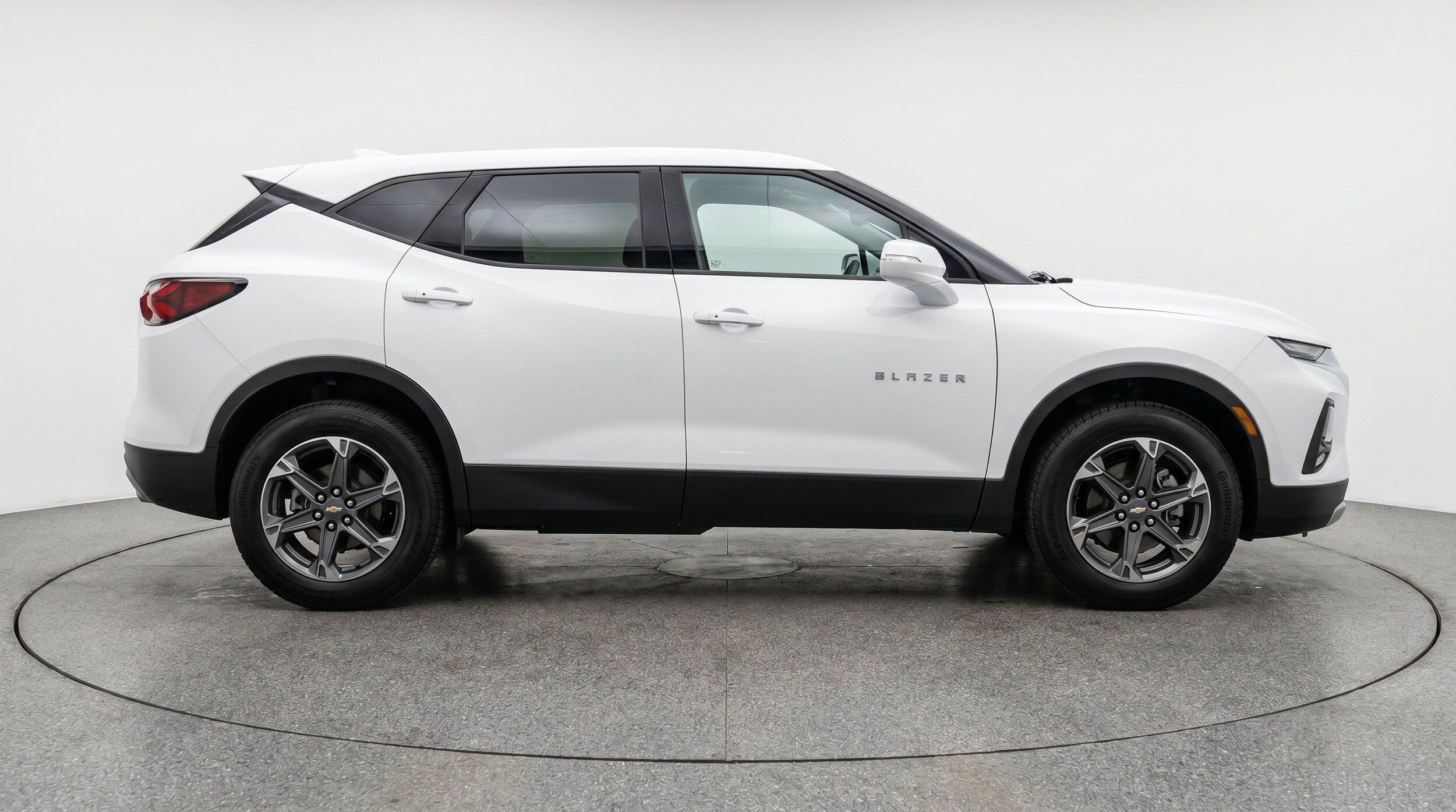 Thumbnail: 2026 Chevrolet Blazer - 10