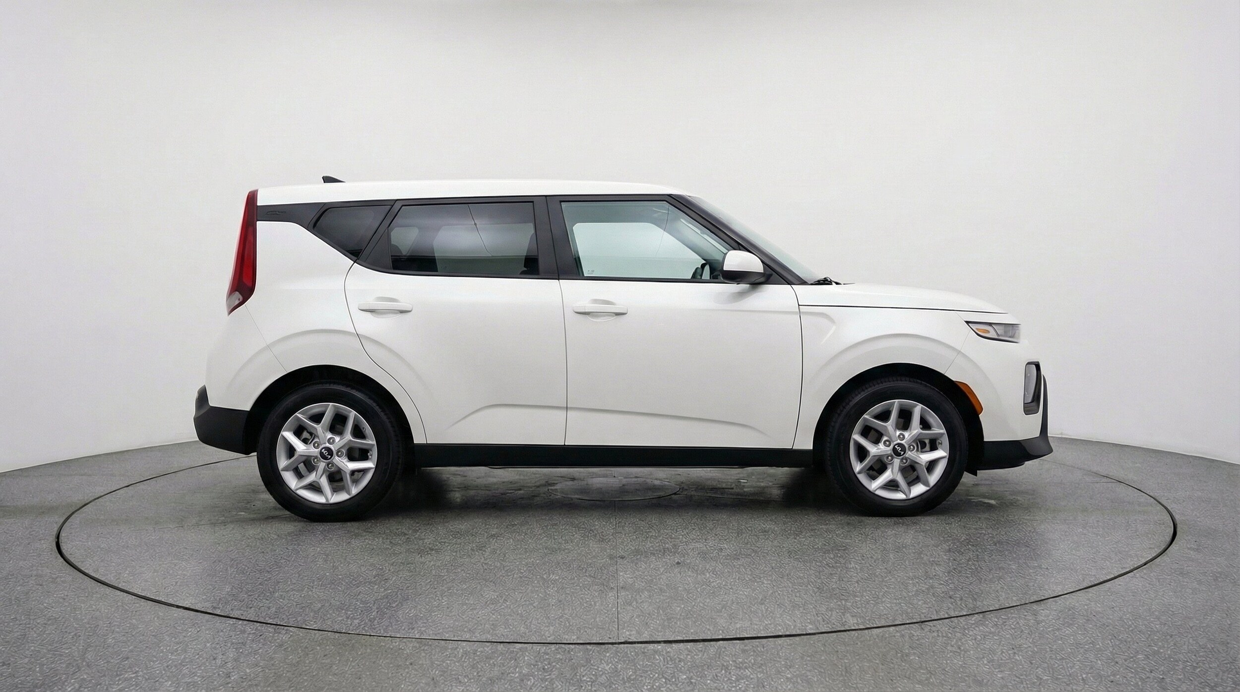 Thumbnail: 2025 Kia Soul - 11