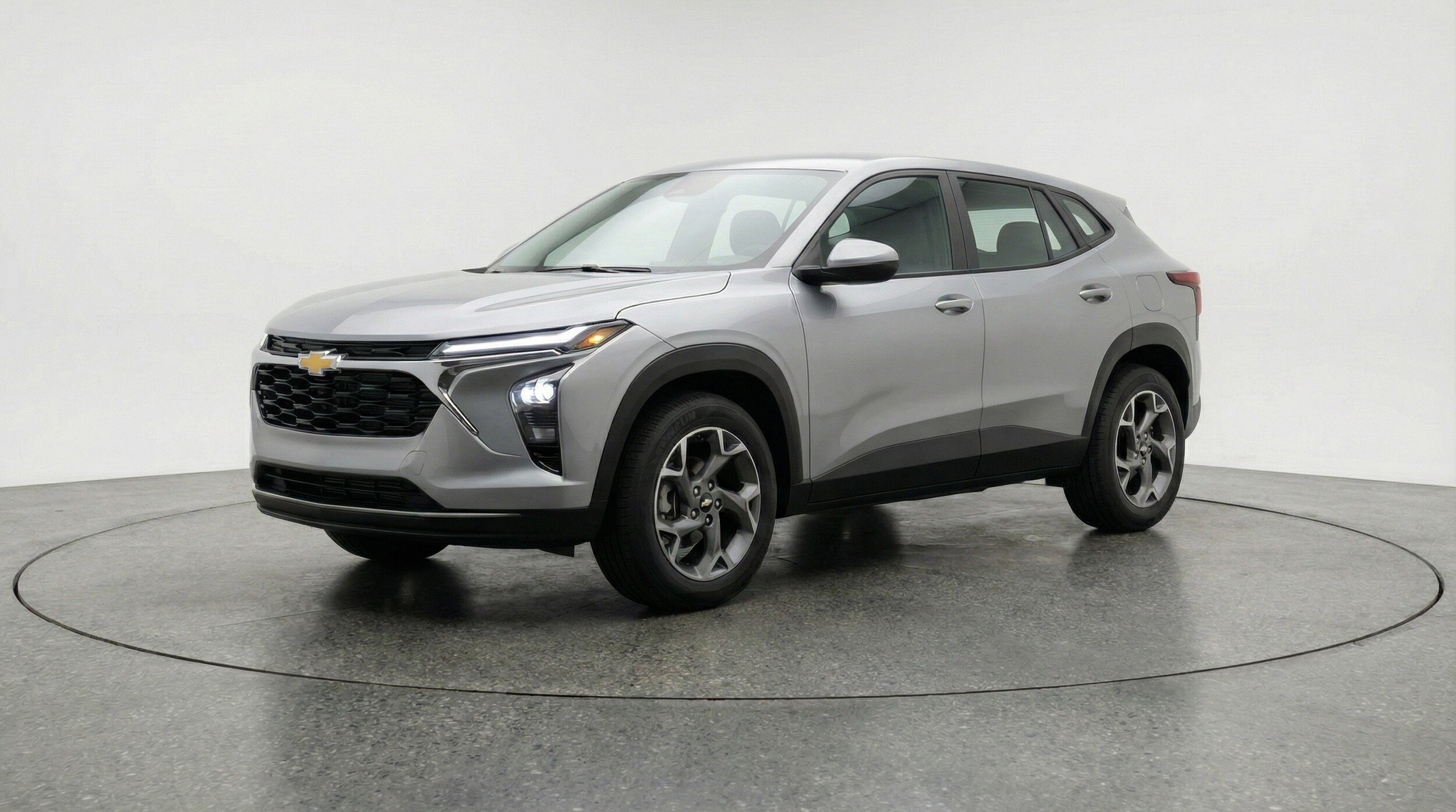 Thumbnail: 2025 Chevrolet Trax - 3
