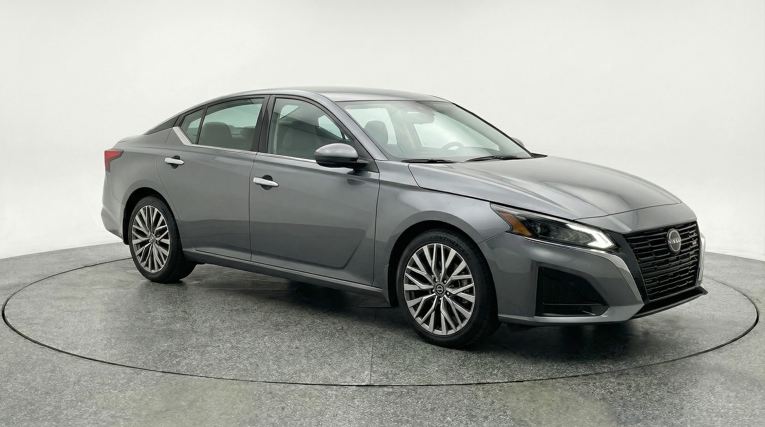 Thumbnail: 2025 Nissan Altima - 1