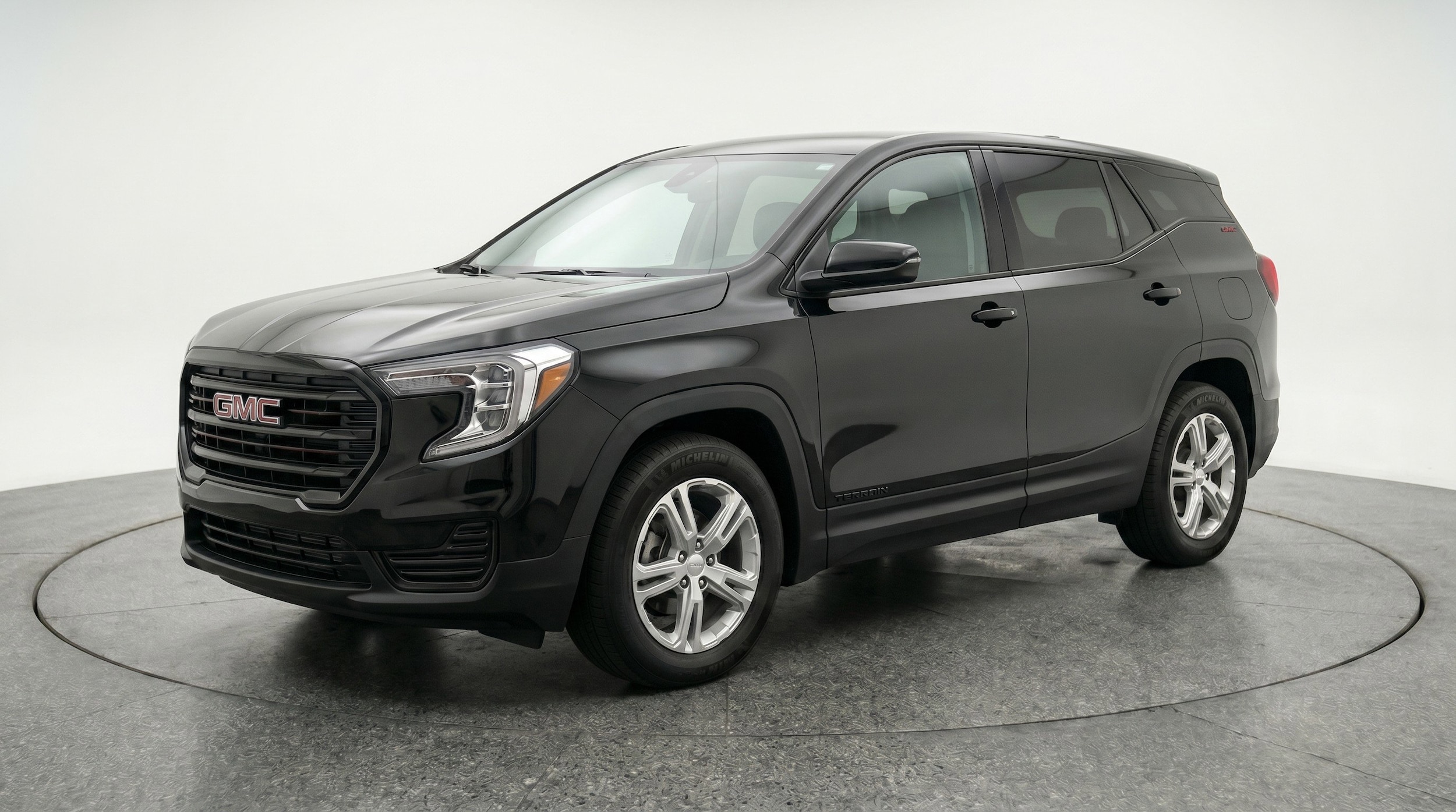 Thumbnail: 2024 GMC Terrain - 3