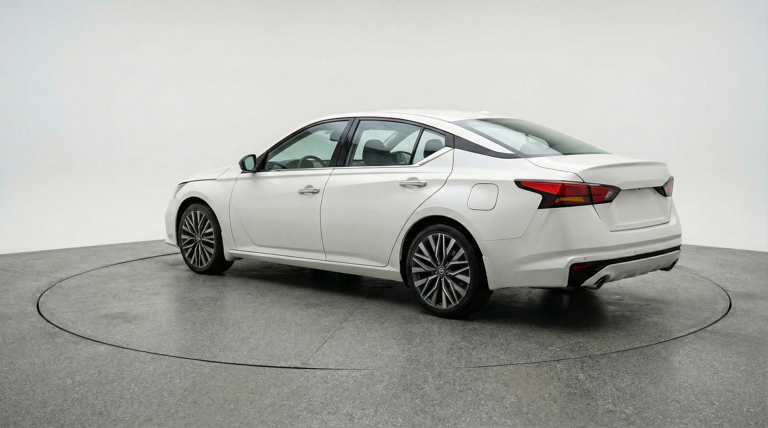 Thumbnail: 2025 Nissan Altima - 6