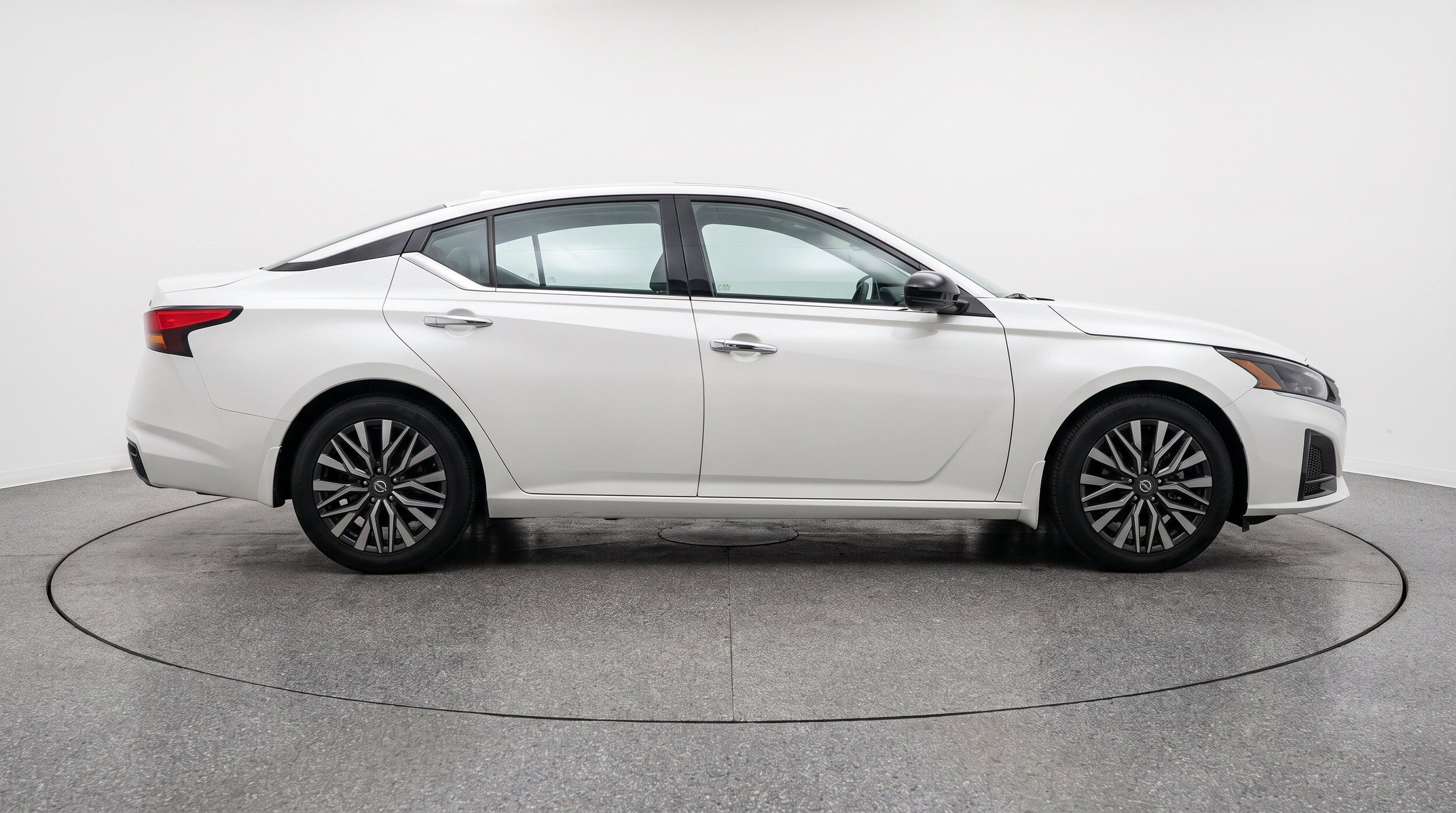 Thumbnail: 2025 Nissan Altima - 11
