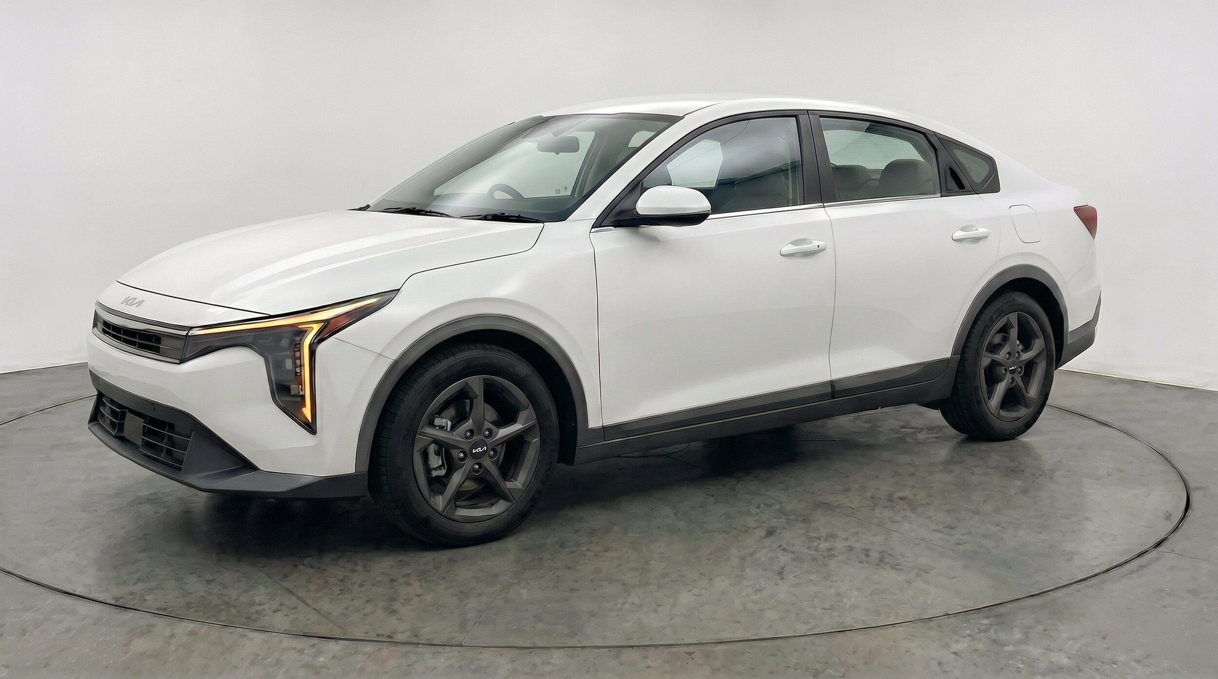 Thumbnail: 2026 Kia K4 - 3