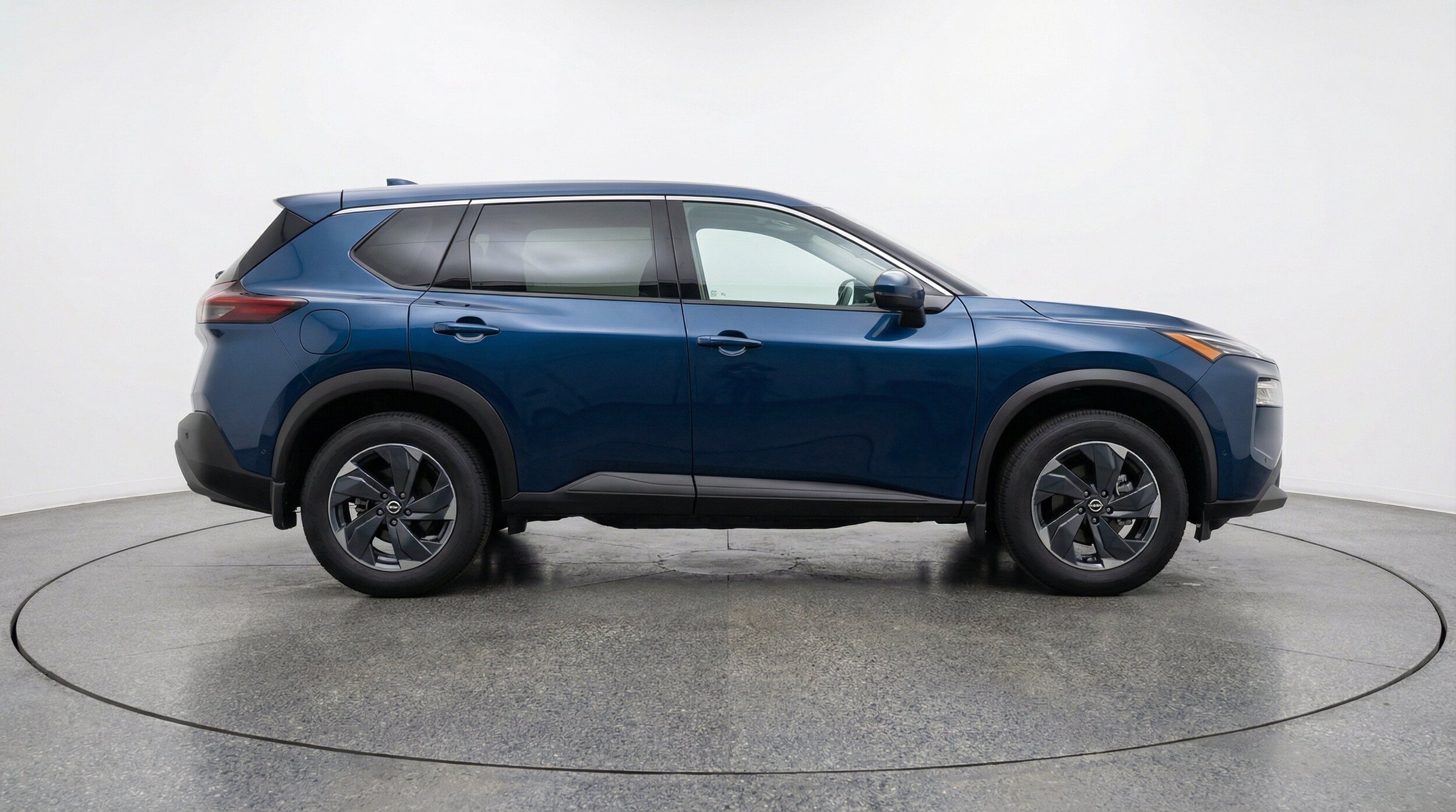 Thumbnail: 2025 Nissan Rogue - 10