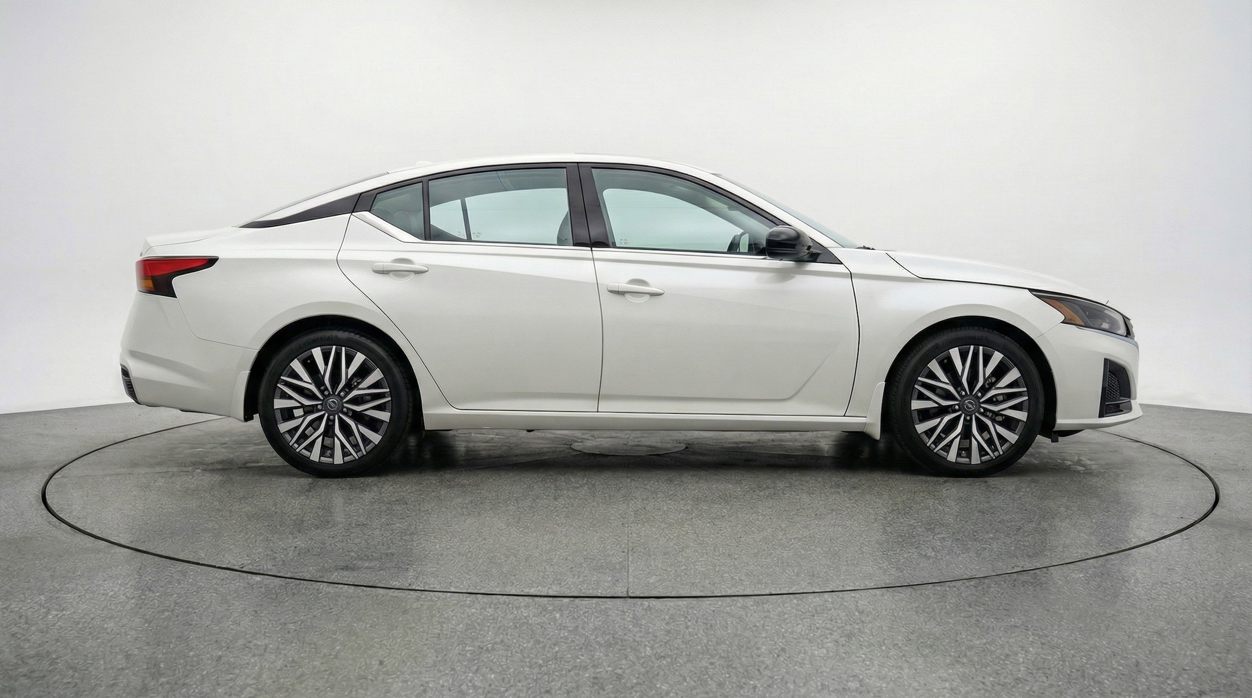 Thumbnail: 2025 Nissan Altima - 11