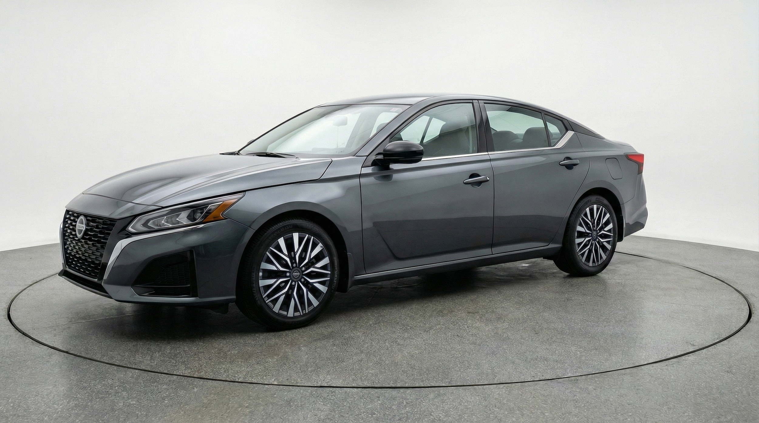 Thumbnail: 2025 Nissan Altima - 3