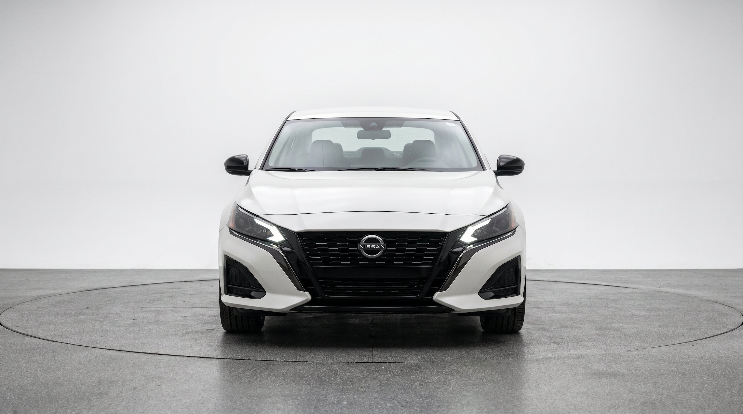 Thumbnail: 2025 Nissan Altima - 2