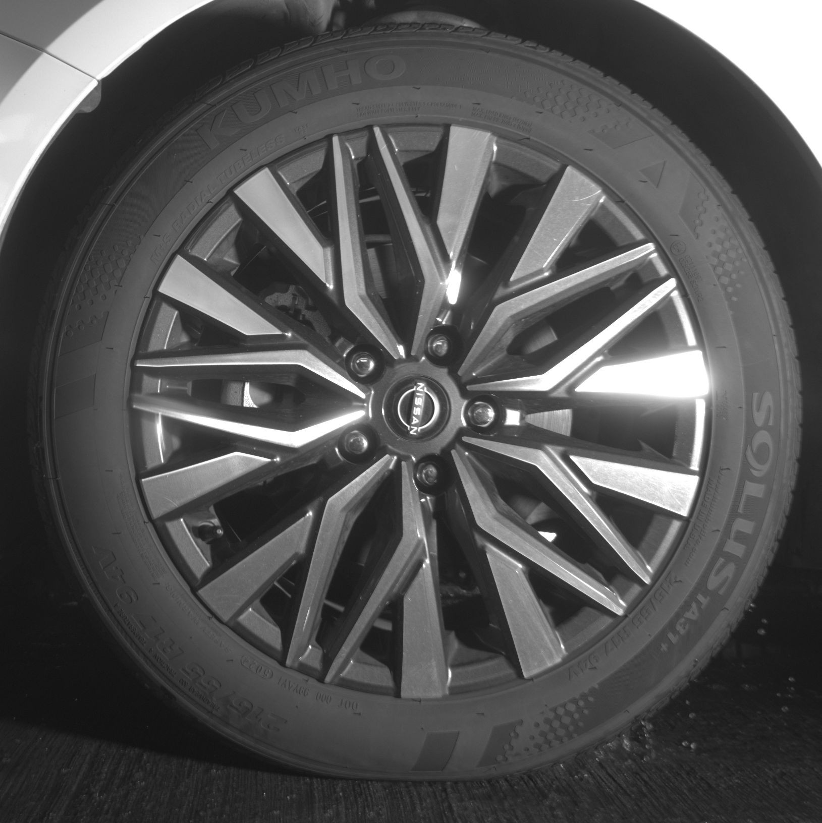 Thumbnail: 2025 Nissan Altima - 9