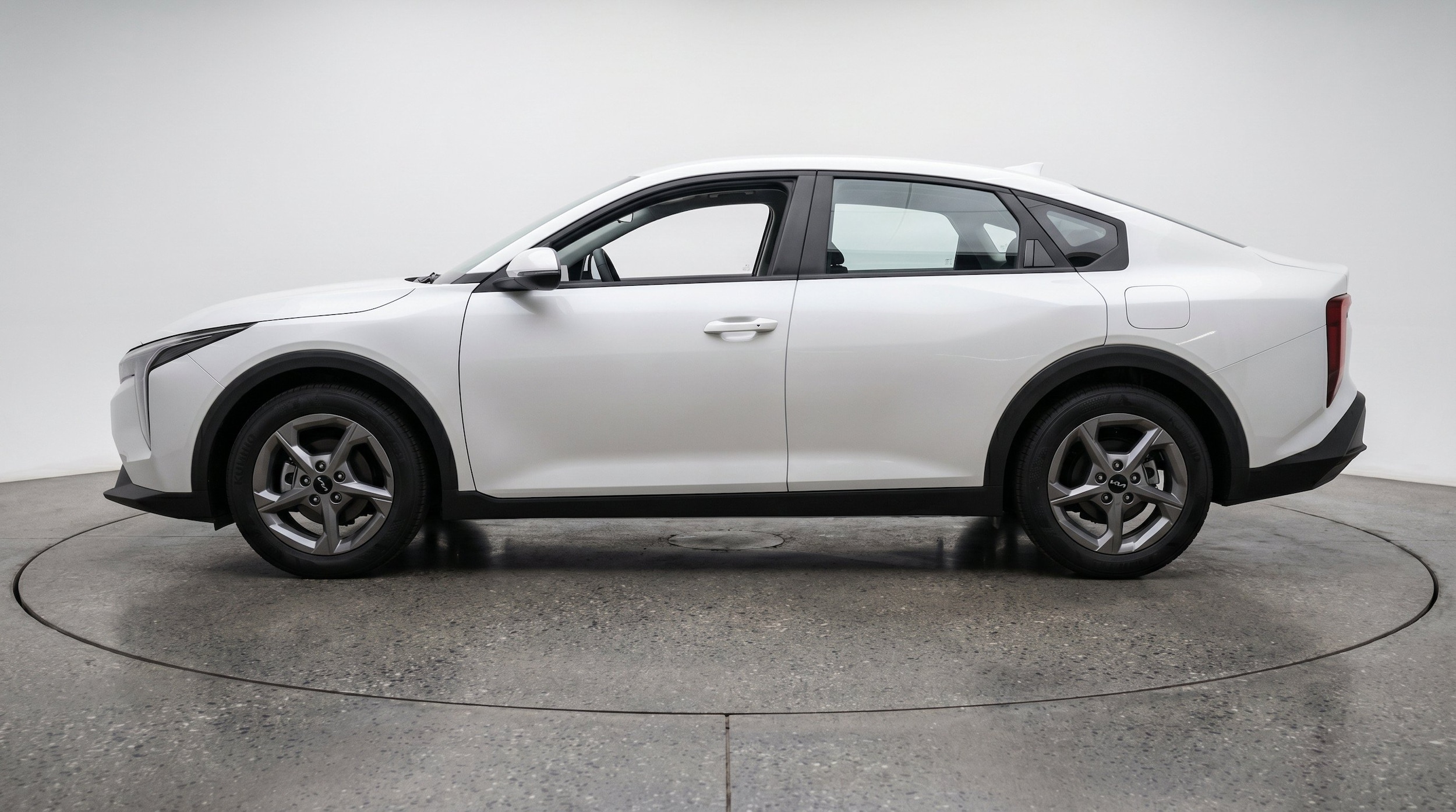 Thumbnail: 2026 Kia K4 - 5