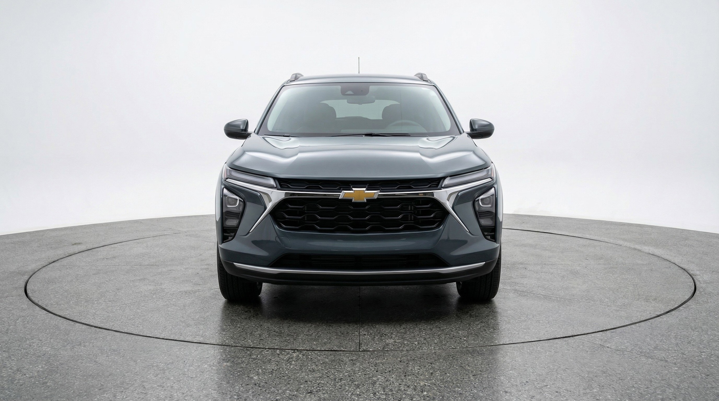 Thumbnail: 2025 Chevrolet Trax - 2