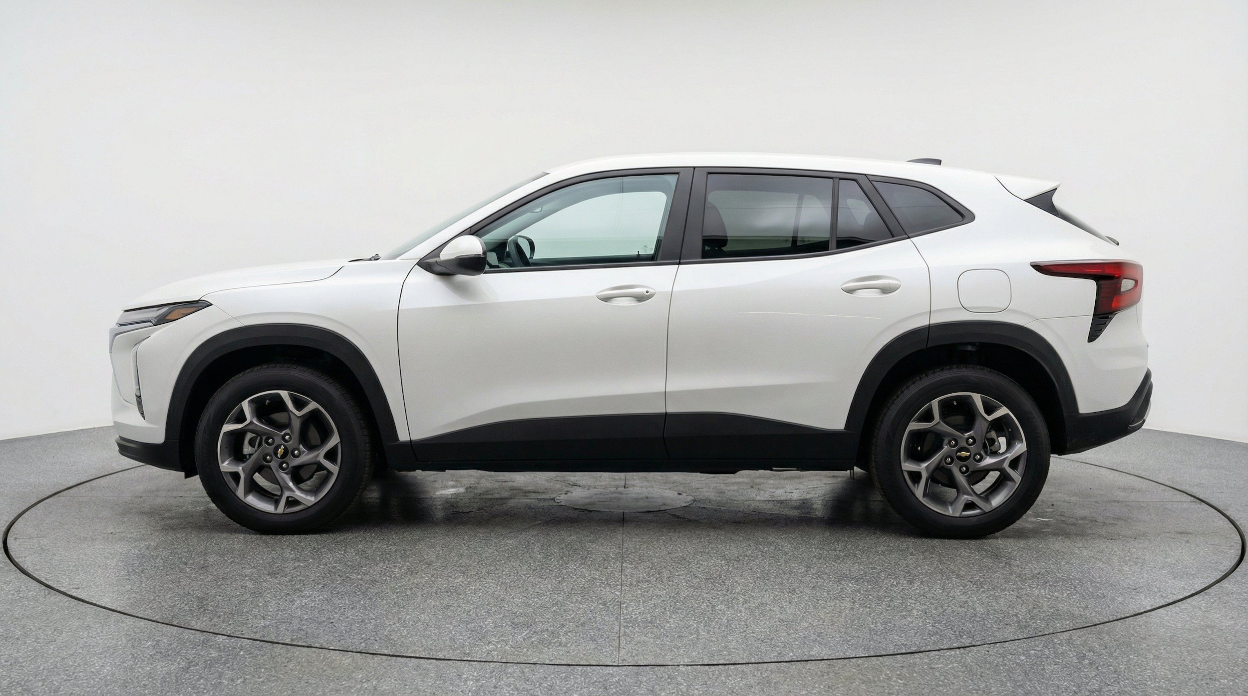 Thumbnail: 2025 Chevrolet Trax - 5