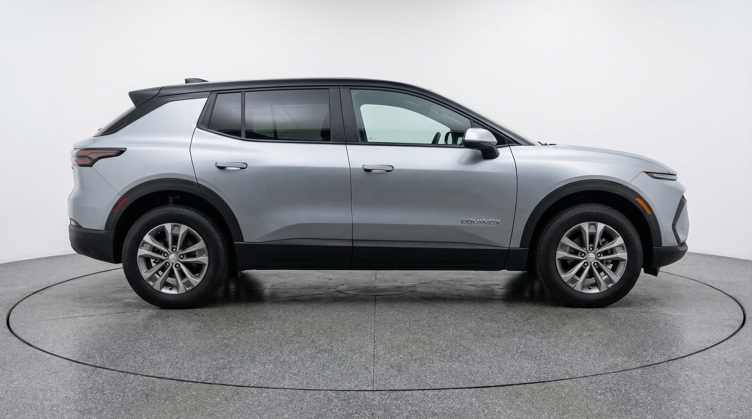 Thumbnail: 2025 Chevrolet Equinox - 8