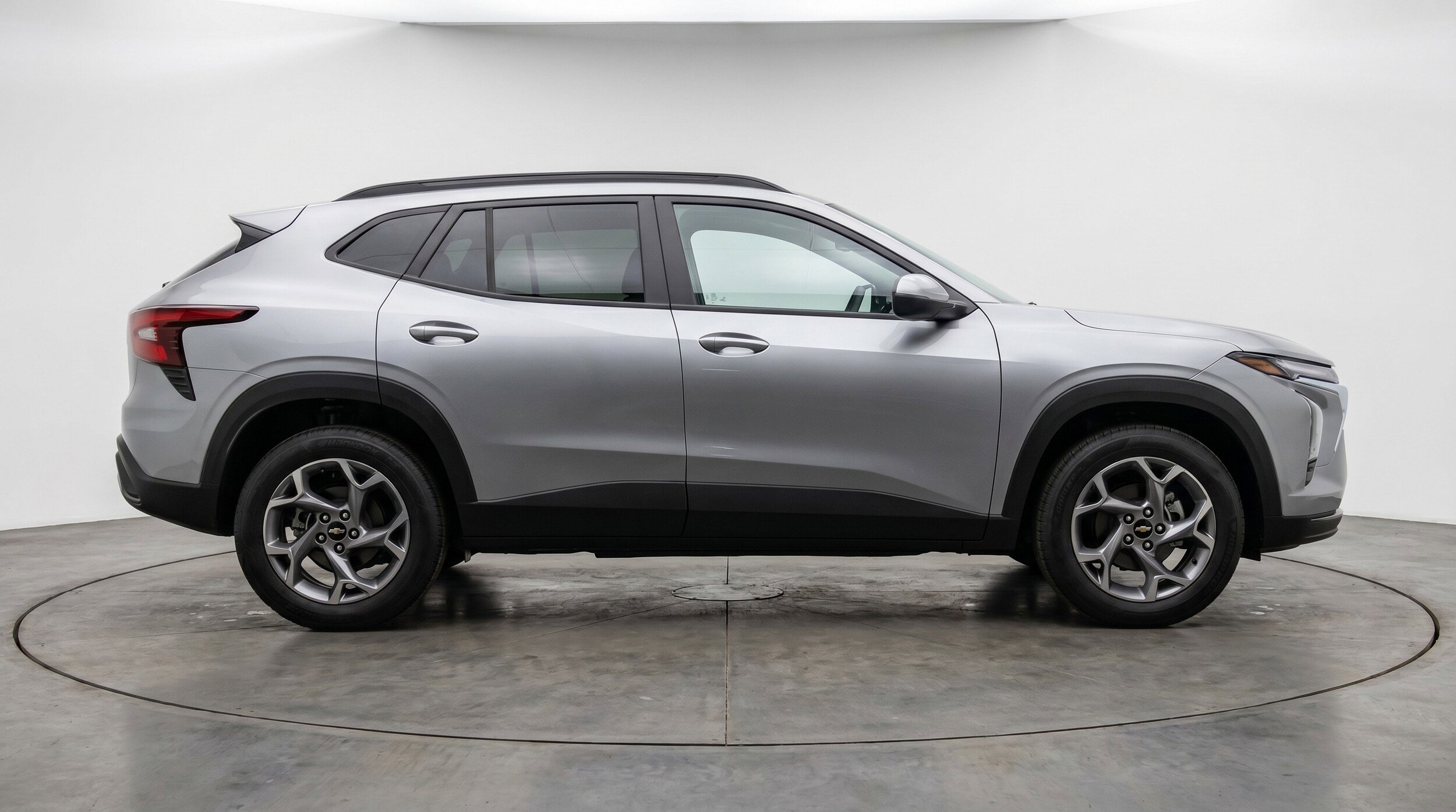 Thumbnail: 2025 Chevrolet Trax - 11