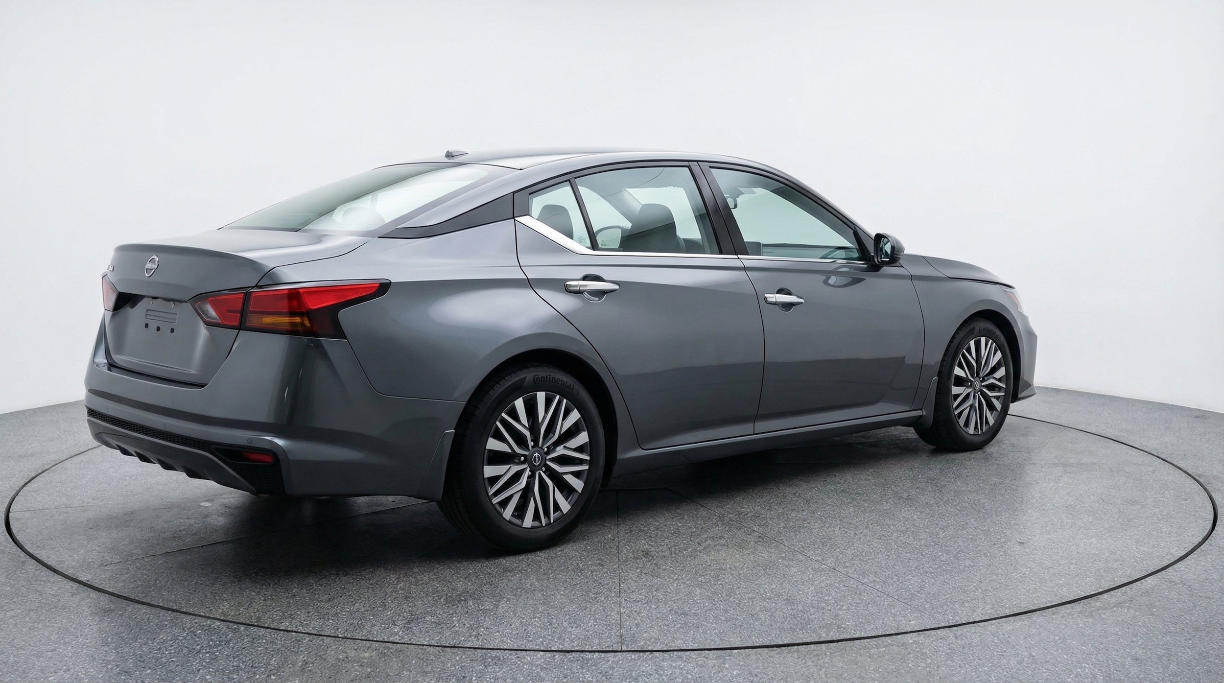 Thumbnail: 2025 Nissan Altima - 9