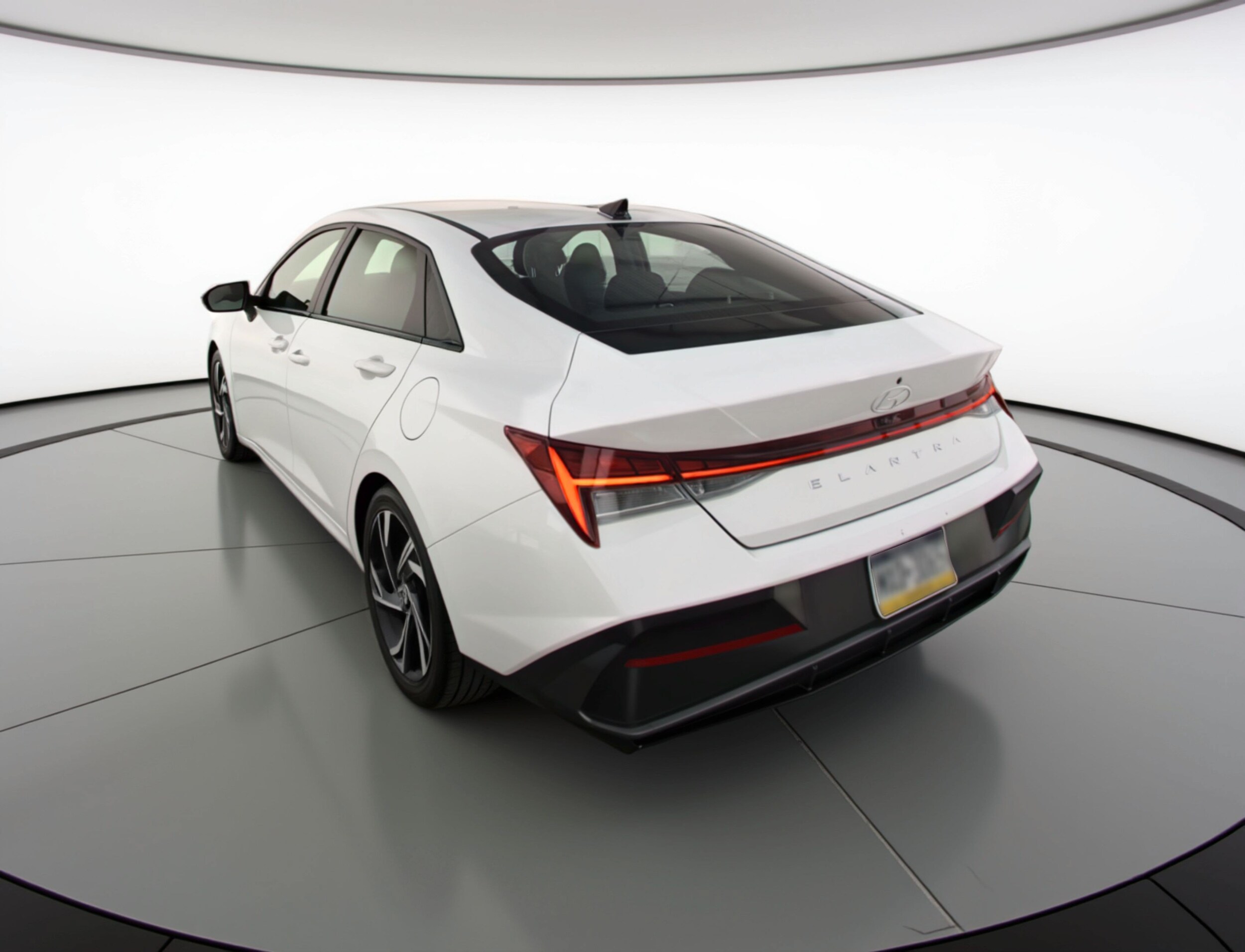 Thumbnail: 2025 Hyundai Elantra - 6