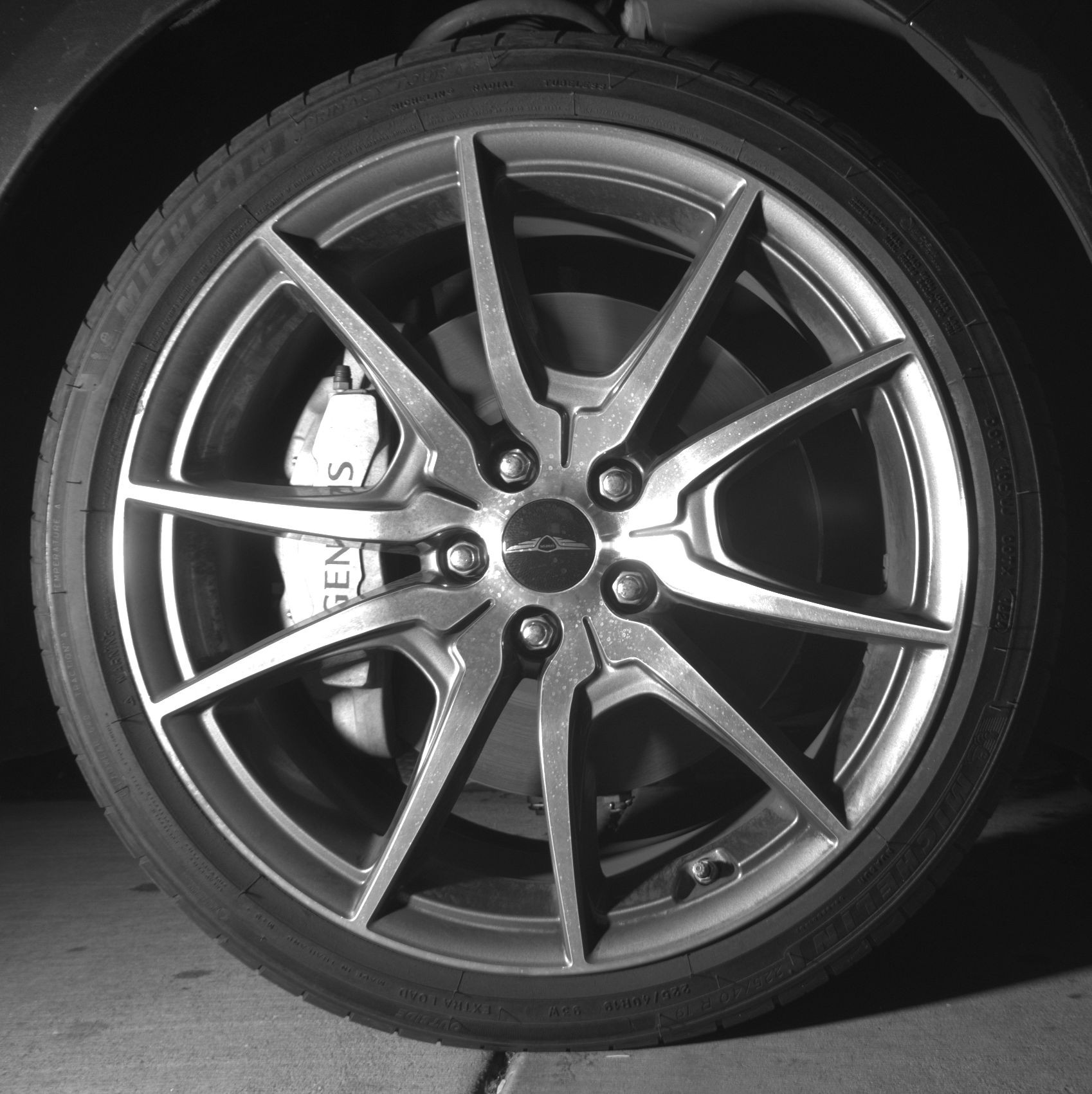 Thumbnail: 2025 Genesis G70 - 10