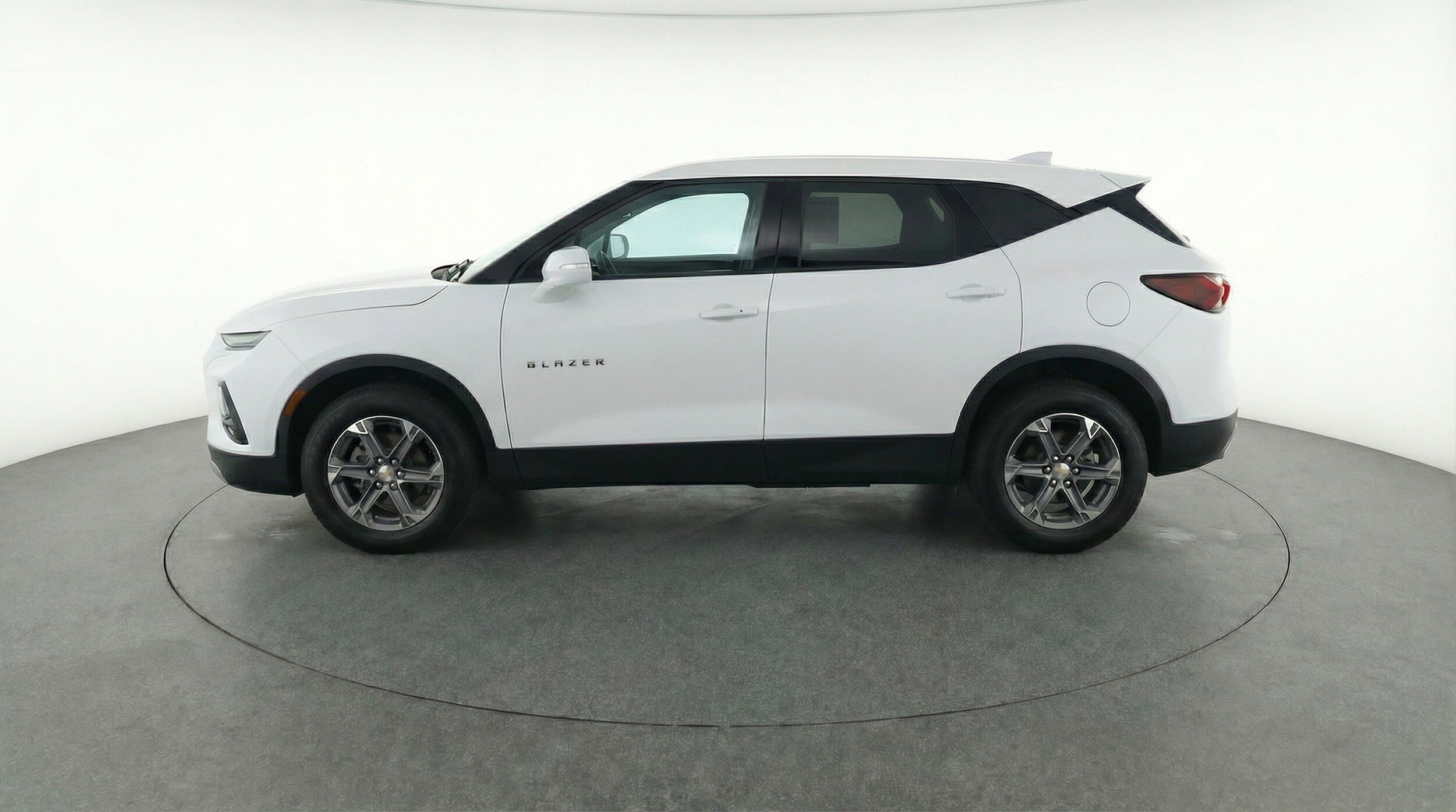 Thumbnail: 2025 Chevrolet Blazer - 5