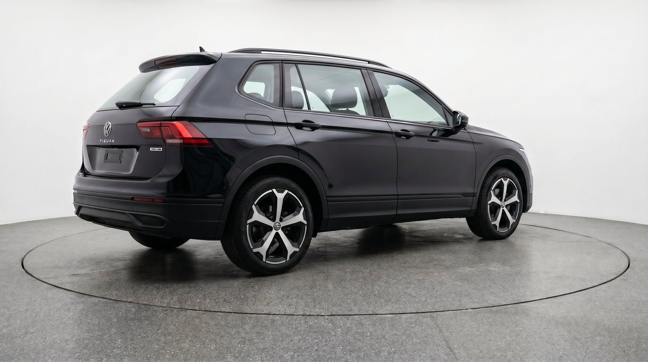 Thumbnail: 2026 Volkswagen Tiguan - 9