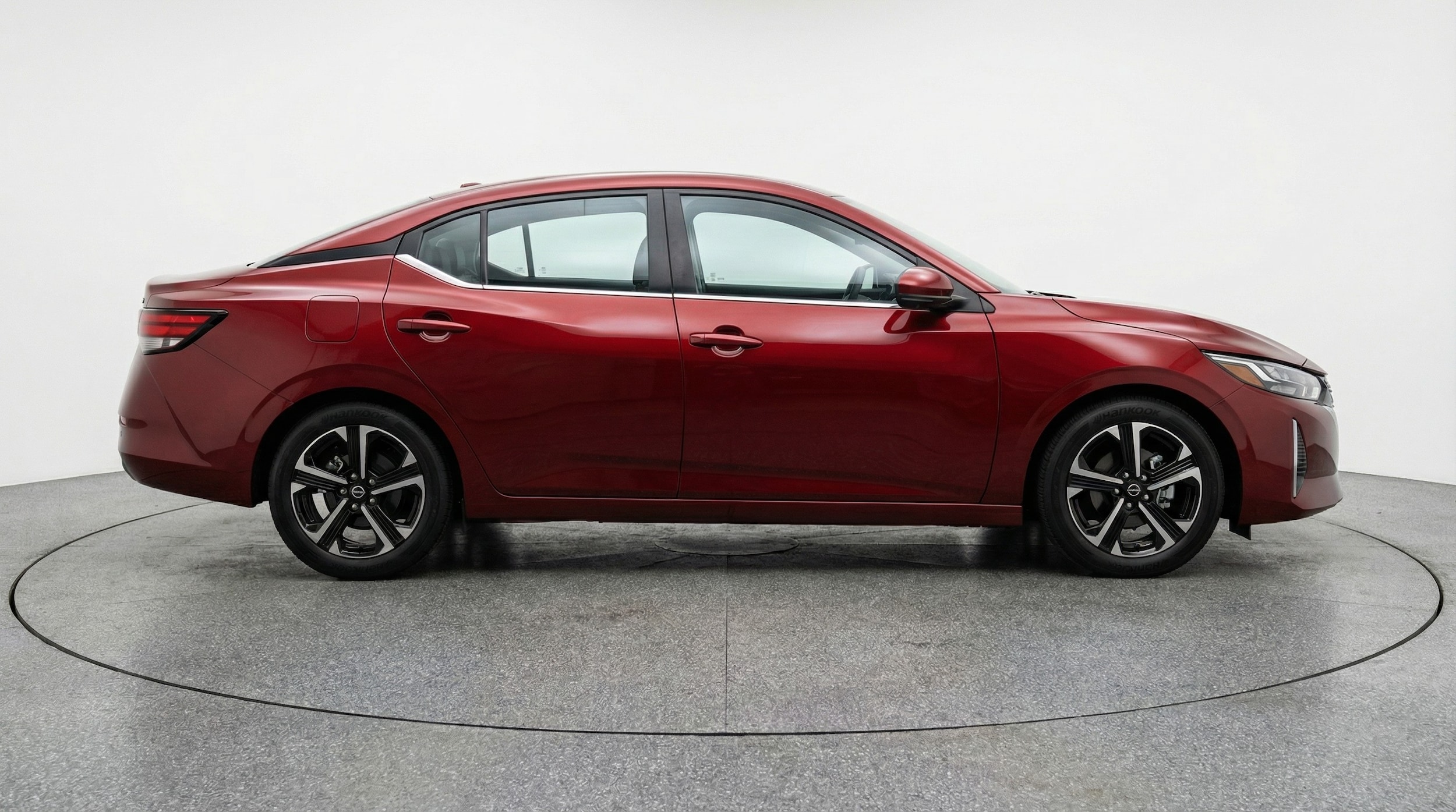 Thumbnail: 2025 Nissan Sentra - 8