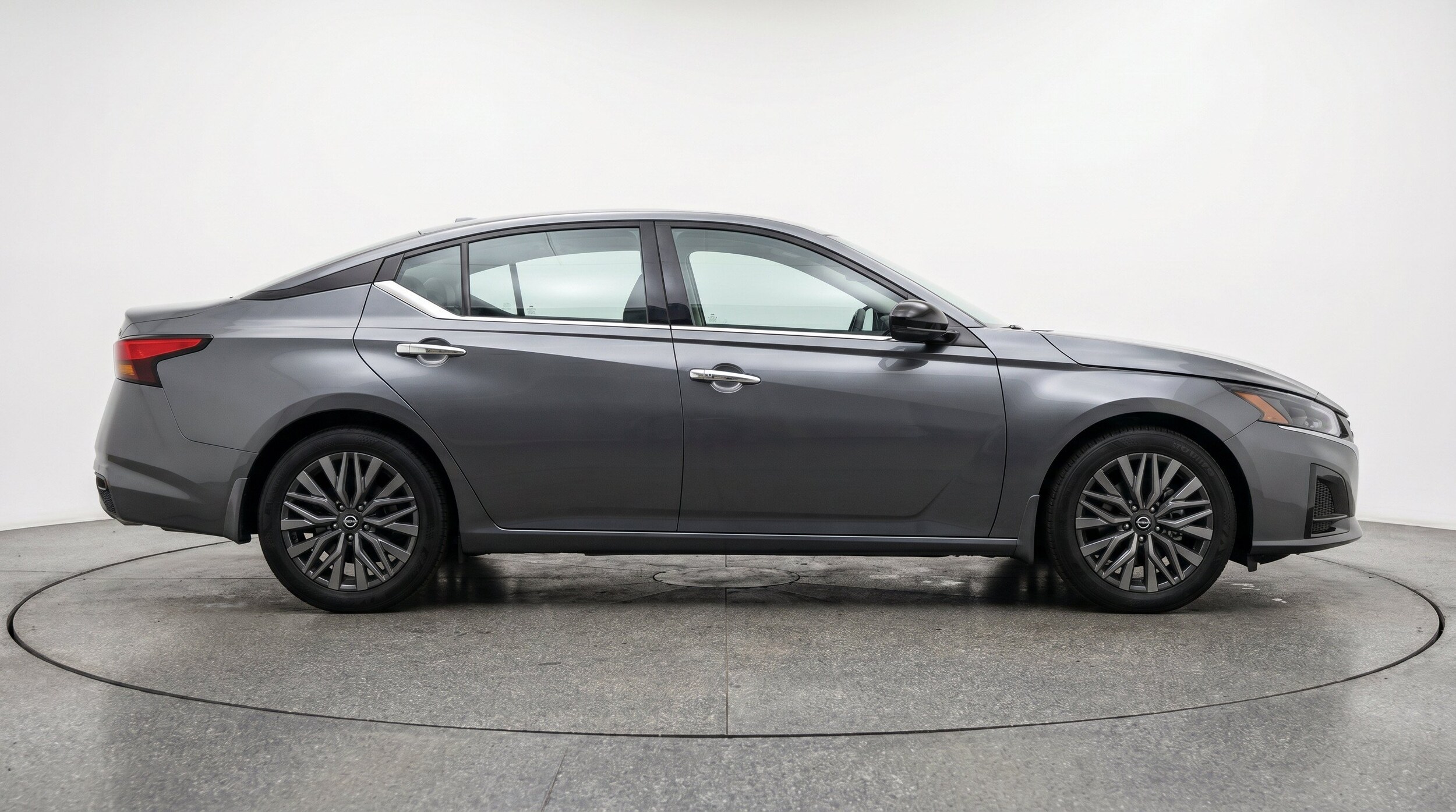 Thumbnail: 2025 Nissan Altima - 11