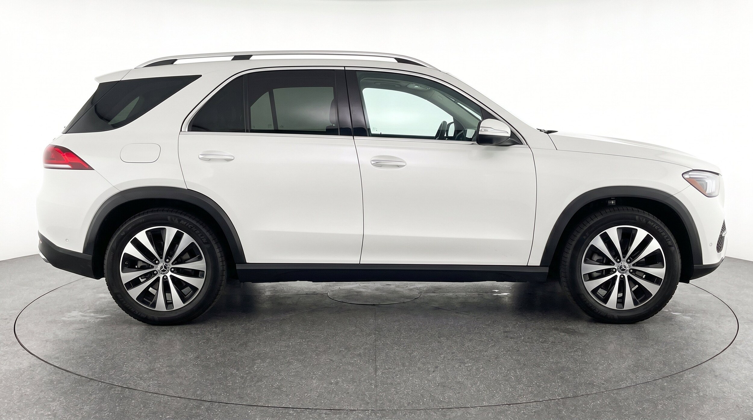 Thumbnail: 2026 Mercedes-Benz GLE - 11