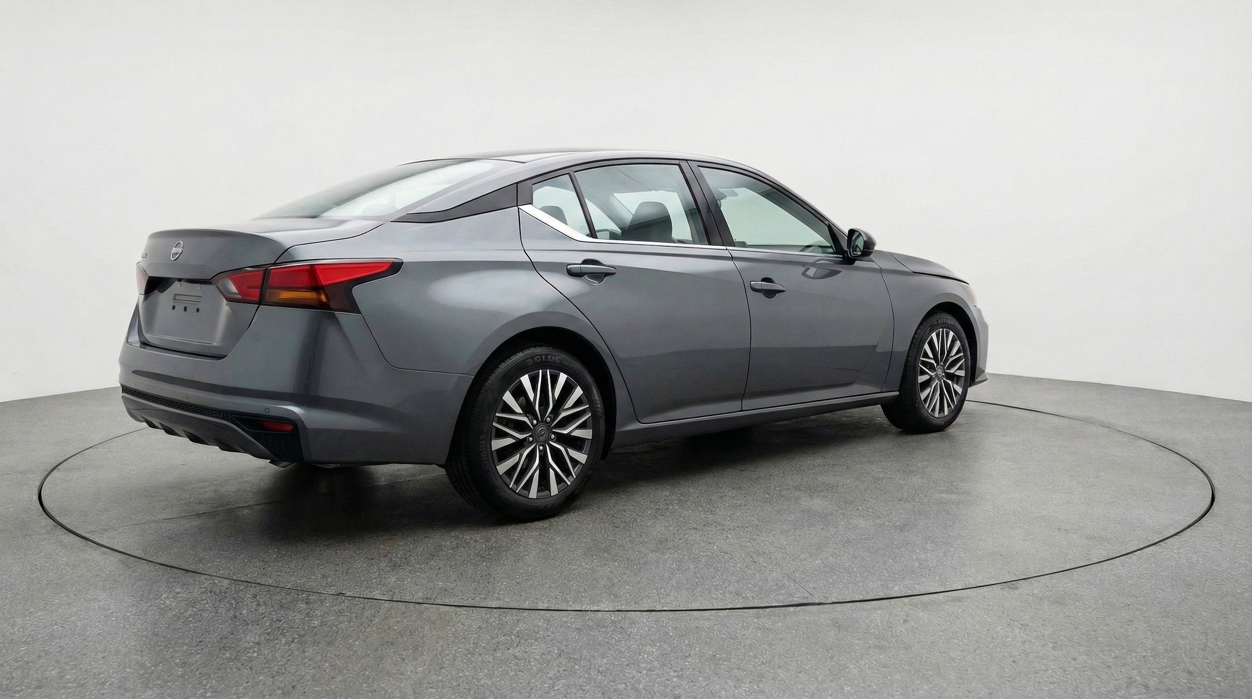 Thumbnail: 2025 Nissan Altima - 9