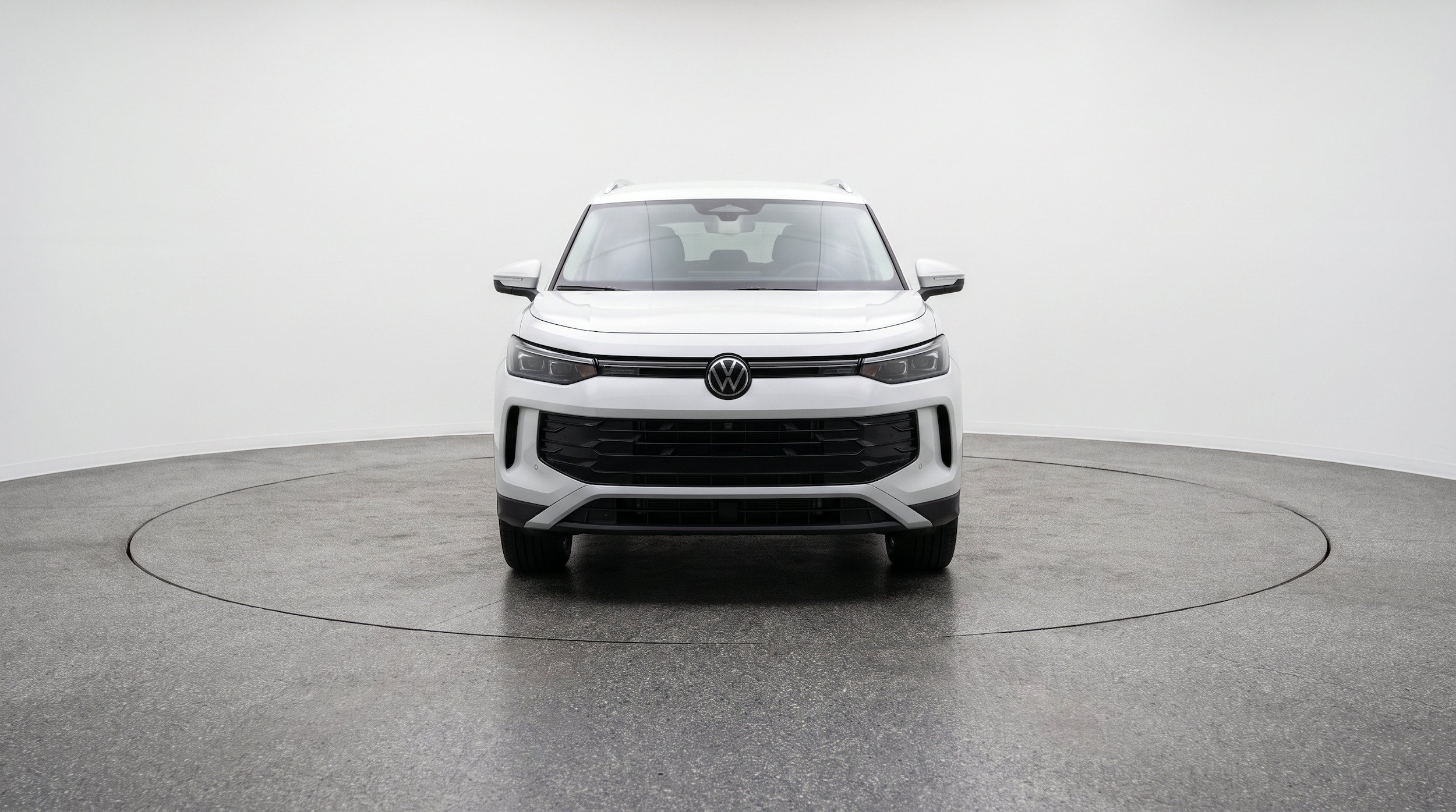 Thumbnail: 2026 Volkswagen Tiguan - 2