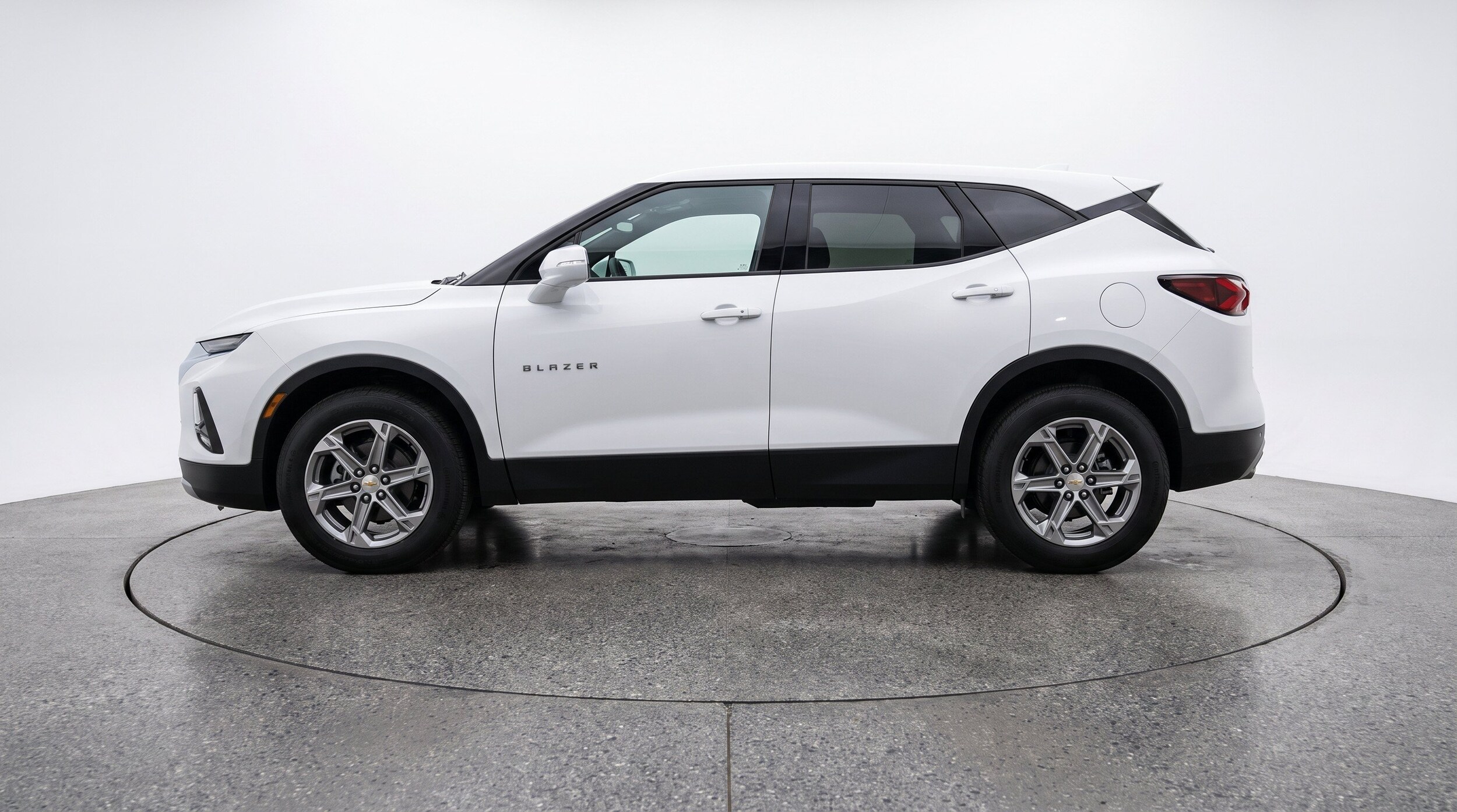 Thumbnail: 2026 Chevrolet Blazer - 5