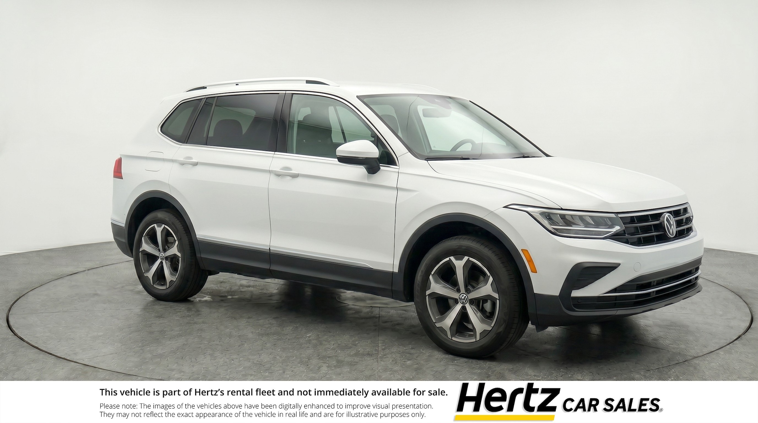 Thumbnail: 2026 Volkswagen Tiguan - 1
