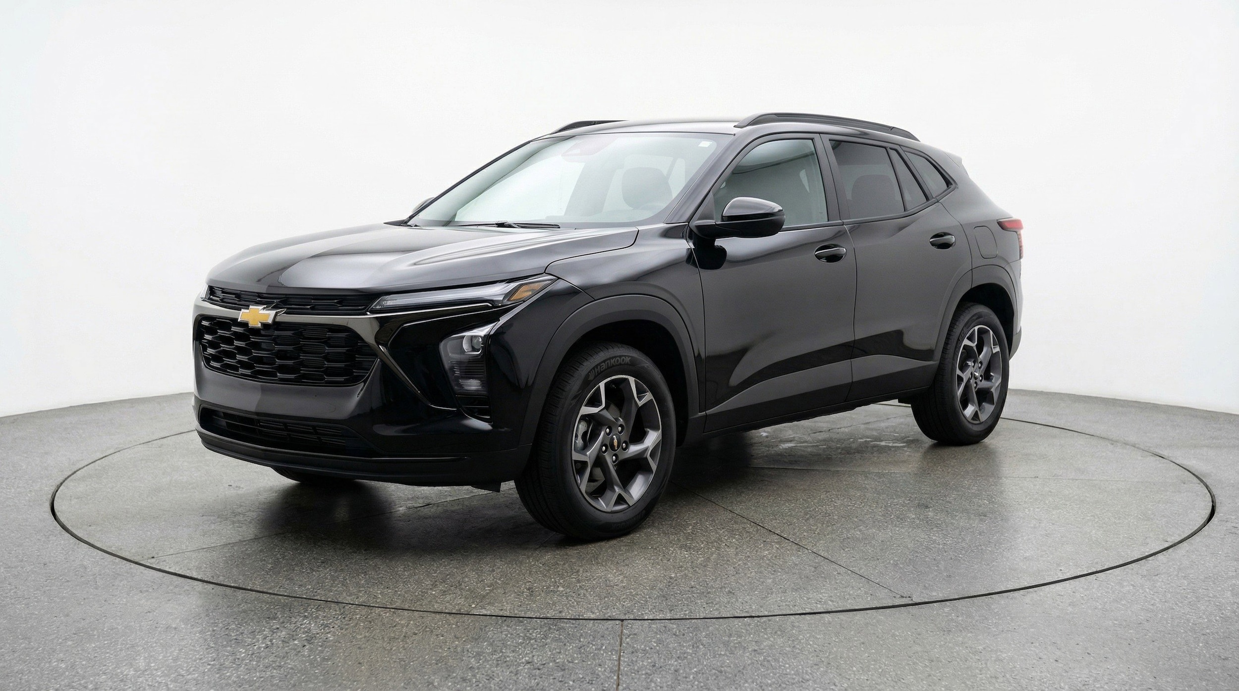 Thumbnail: 2025 Chevrolet Trax - 3