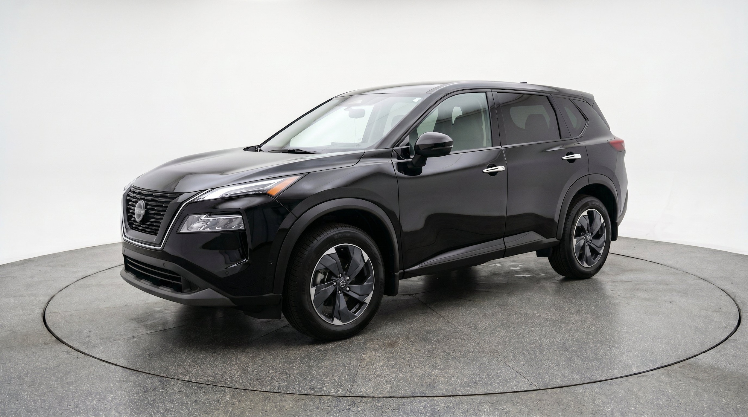 Thumbnail: 2025 Nissan Rogue - 3