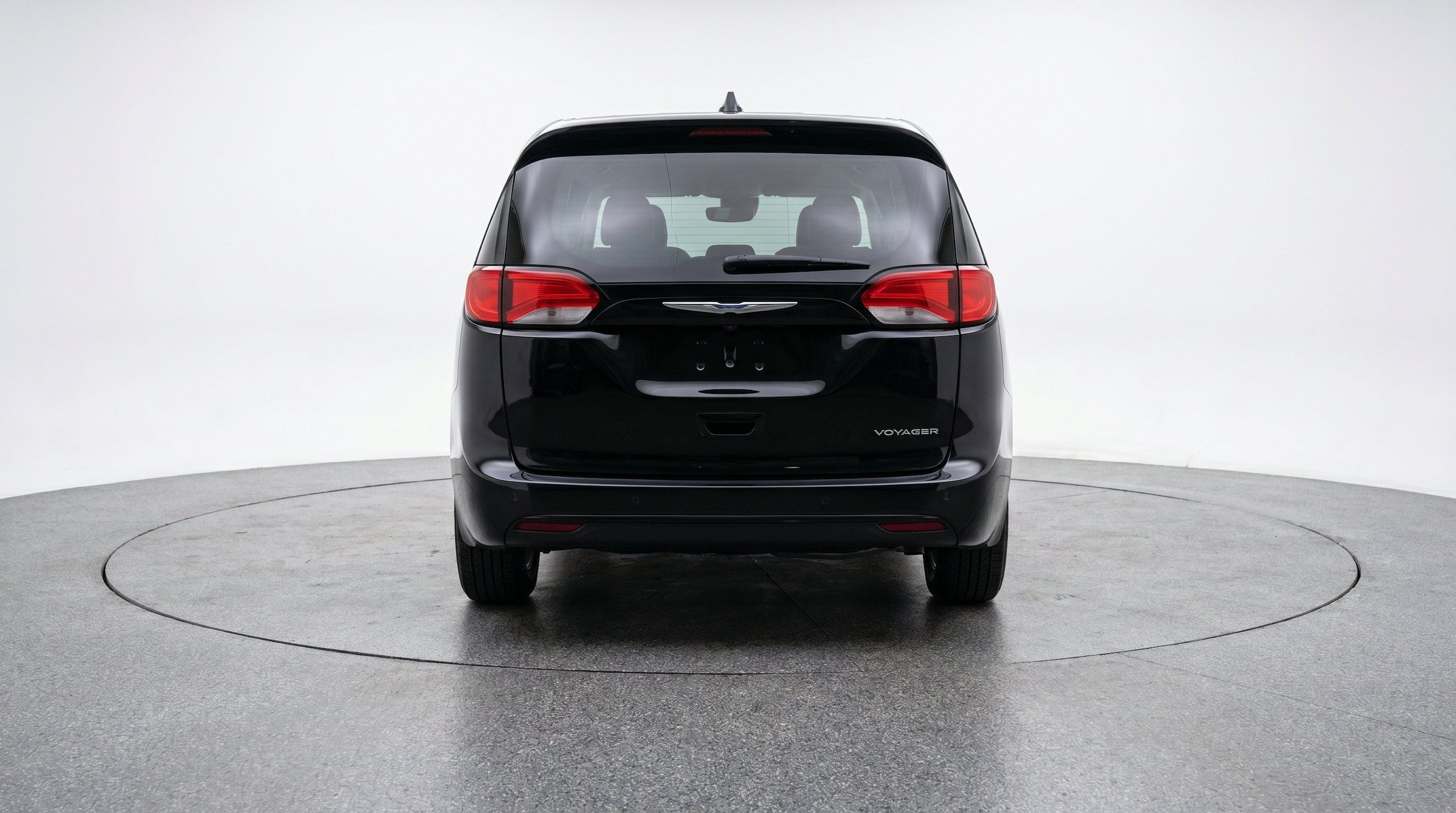 Thumbnail: 2024 Chrysler Voyager - 7