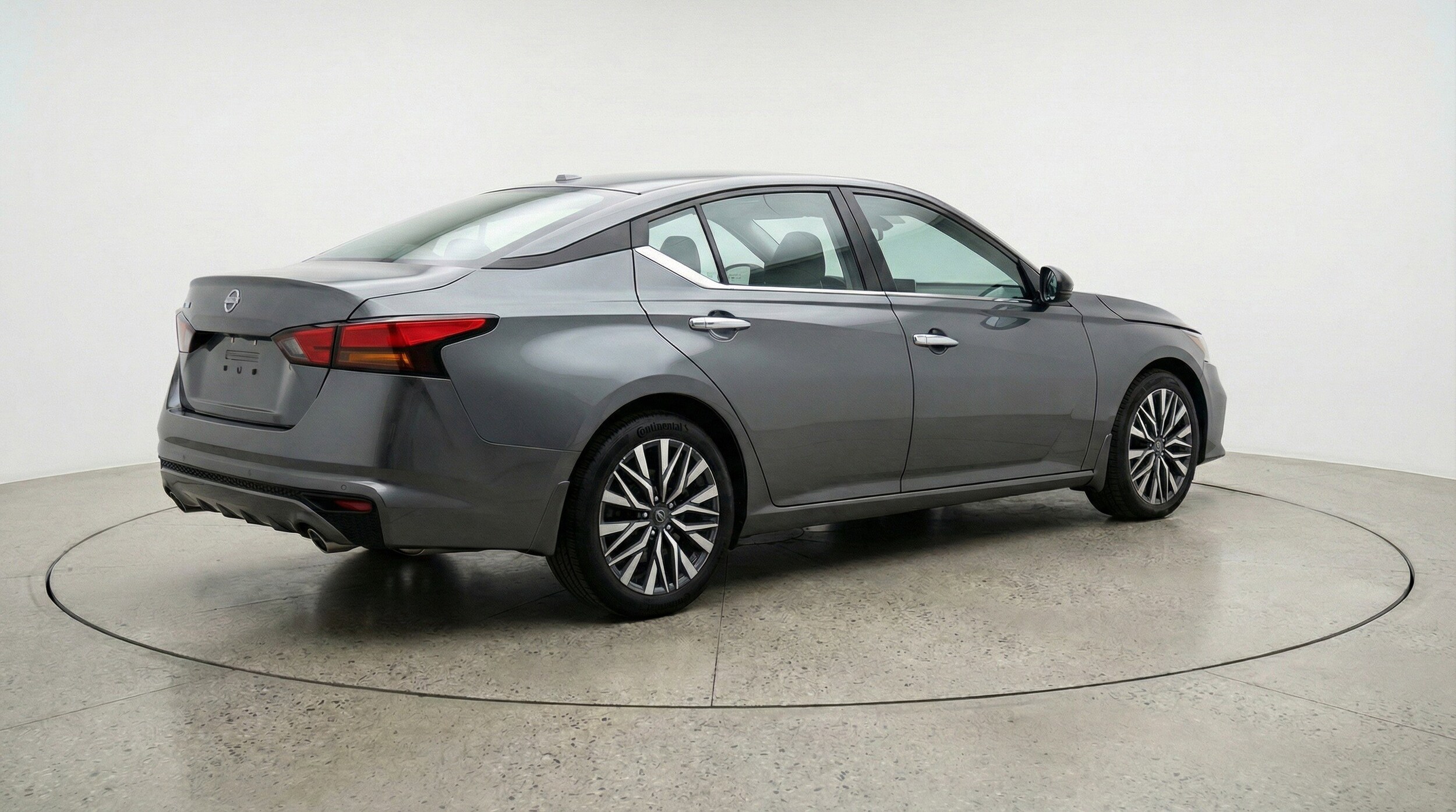 Thumbnail: 2025 Nissan Altima - 9