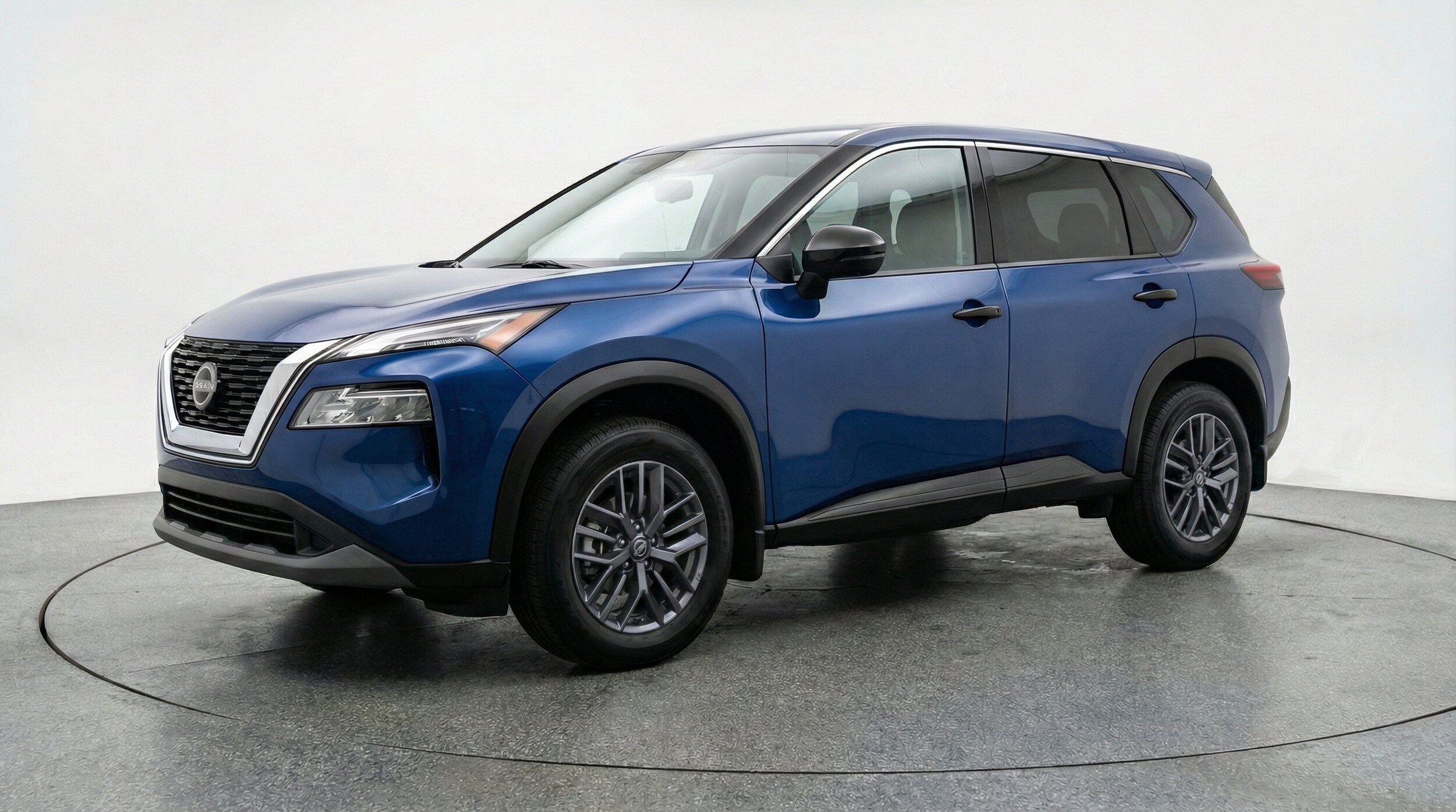 Thumbnail: 2023 Nissan Rogue - 3