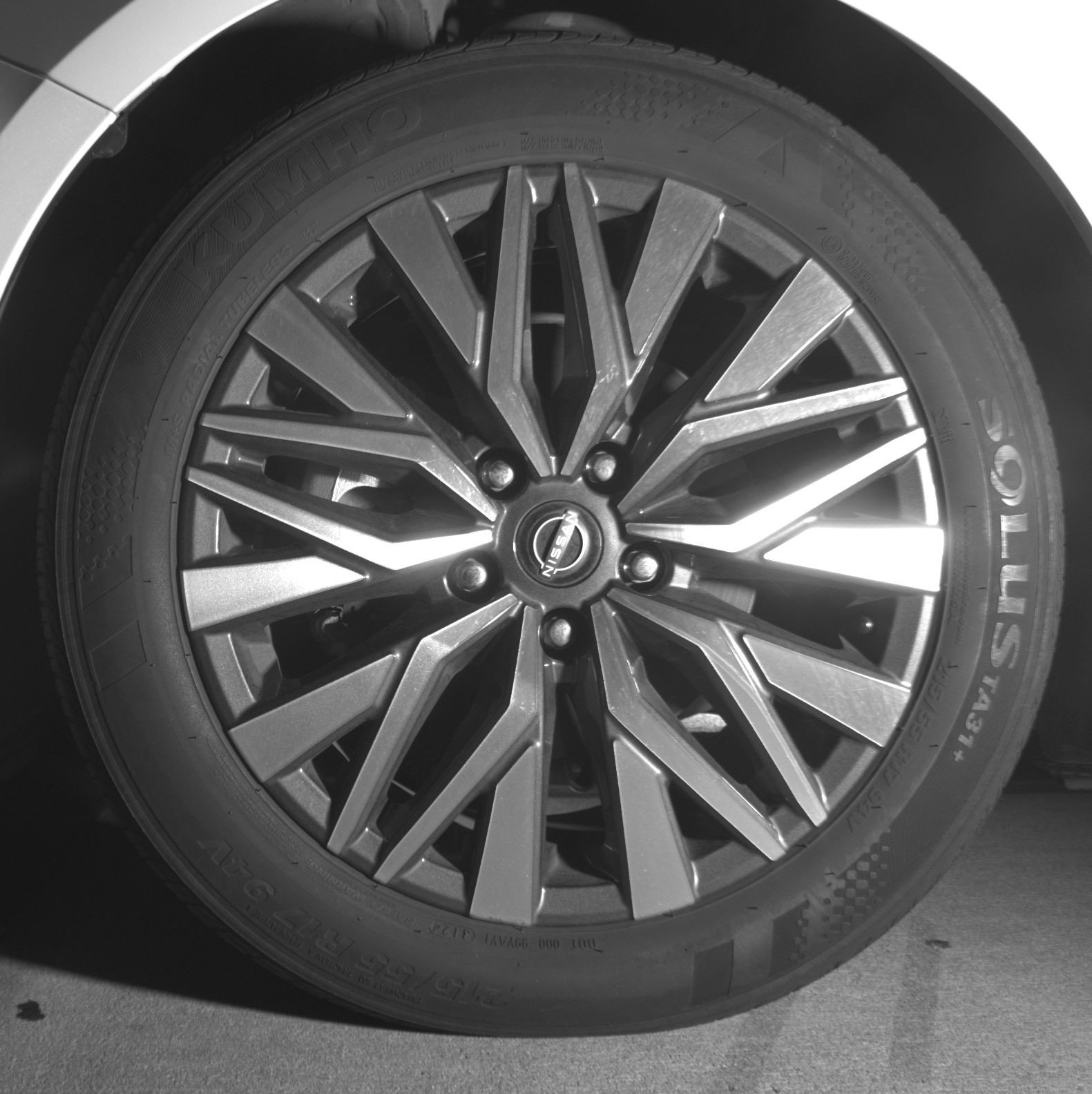 Thumbnail: 2025 Nissan Altima - 12